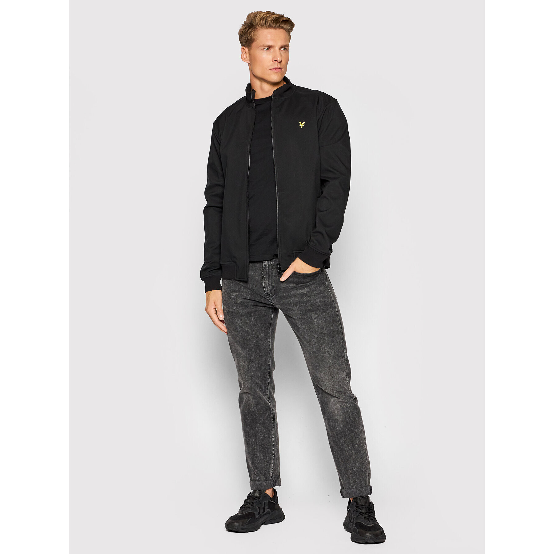 Lyle & Scott Яке бомбър Zip Trough Funnel Neck ML604VTR Черен Regular Fit - Pepit.bg