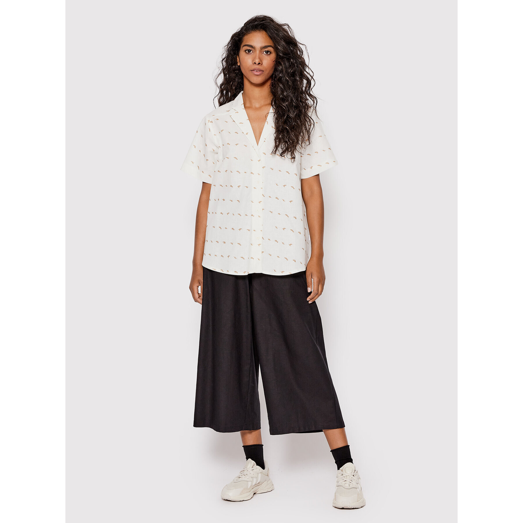 Makia Текстилни панталони Lina W70013 Черен Regular Fit - Pepit.bg