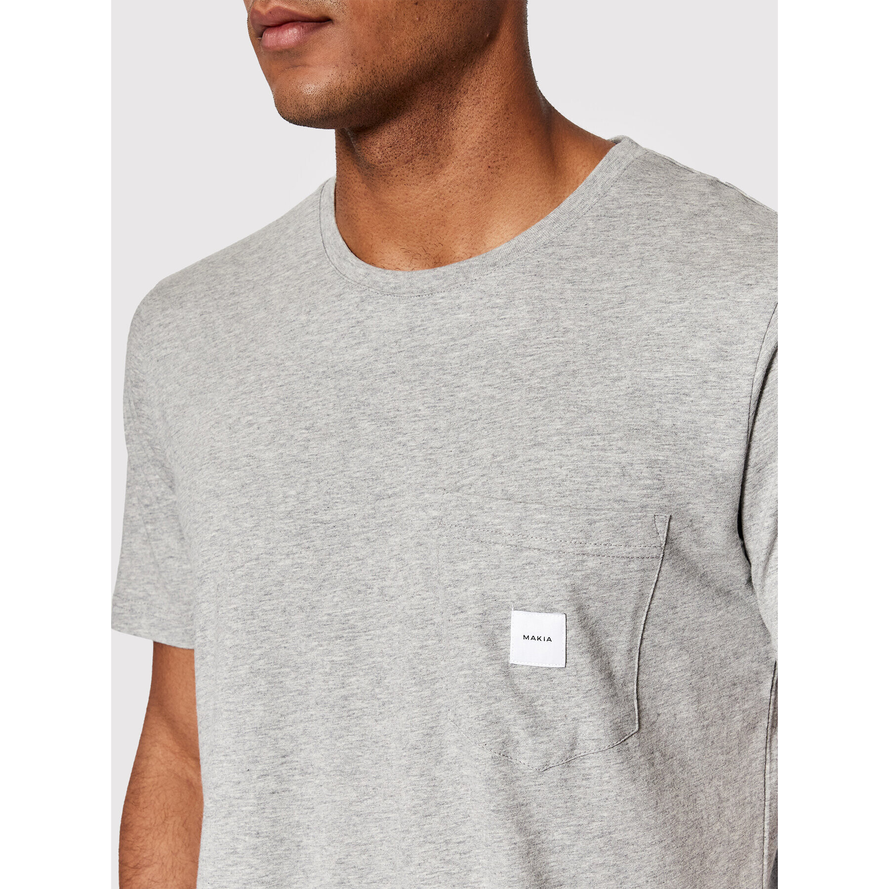 Makia Тишърт Square Pocket M24041 Сив Regular Fit - Pepit.bg