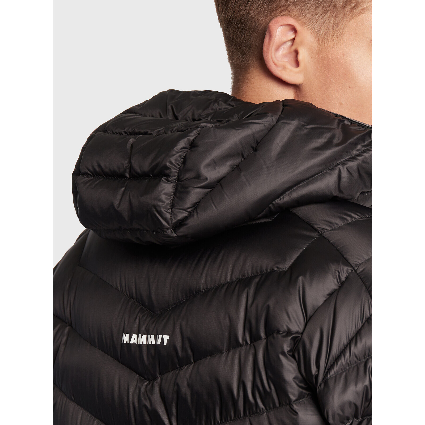 Mammut Пухено яке Broad Peak 1013-00260-7507-115 Кафяв Regular Fit - Pepit.bg