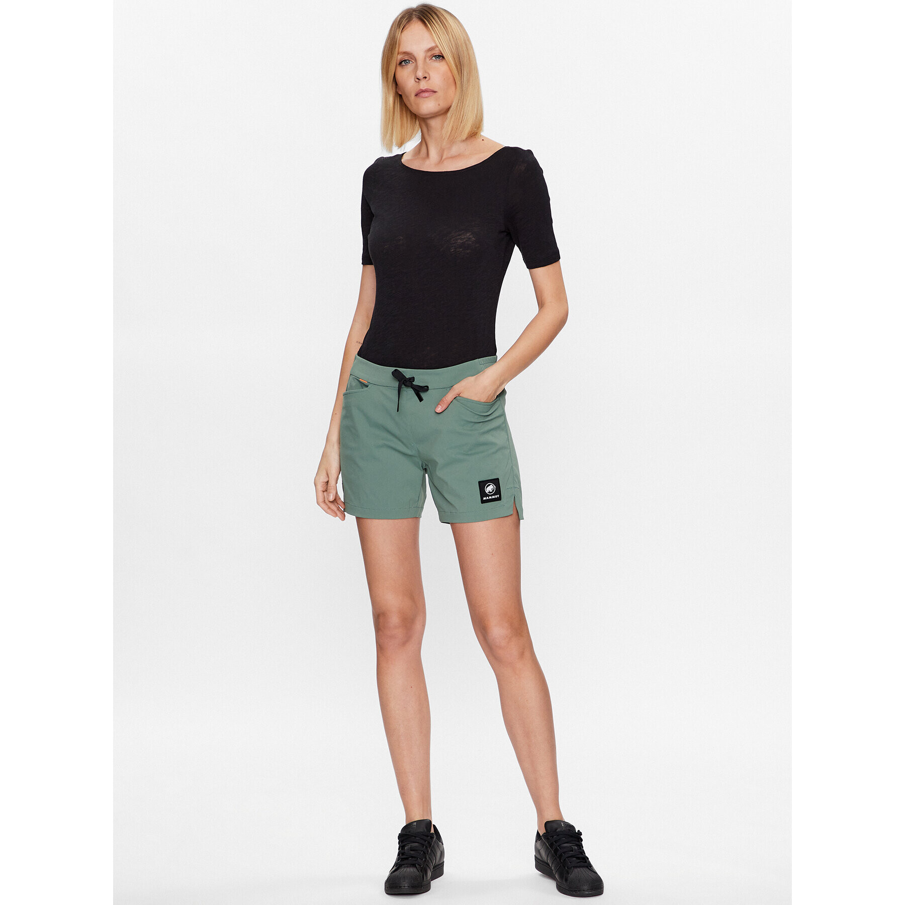 Mammut Спортни шорти 1023-00681 Зелен Regular Fit - Pepit.bg