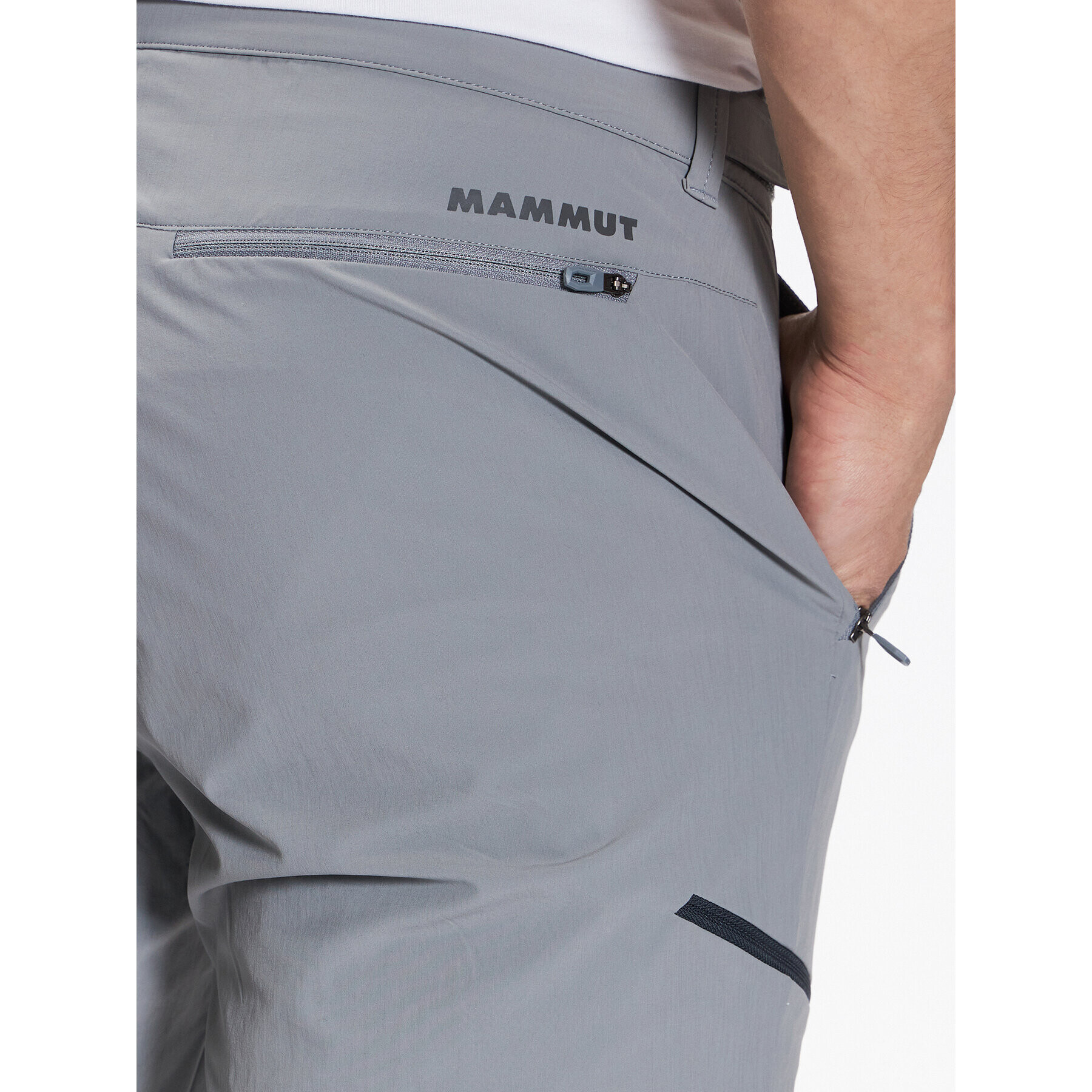 Mammut Спортни шорти 1023-00710 Сив Athletic Fit - Pepit.bg