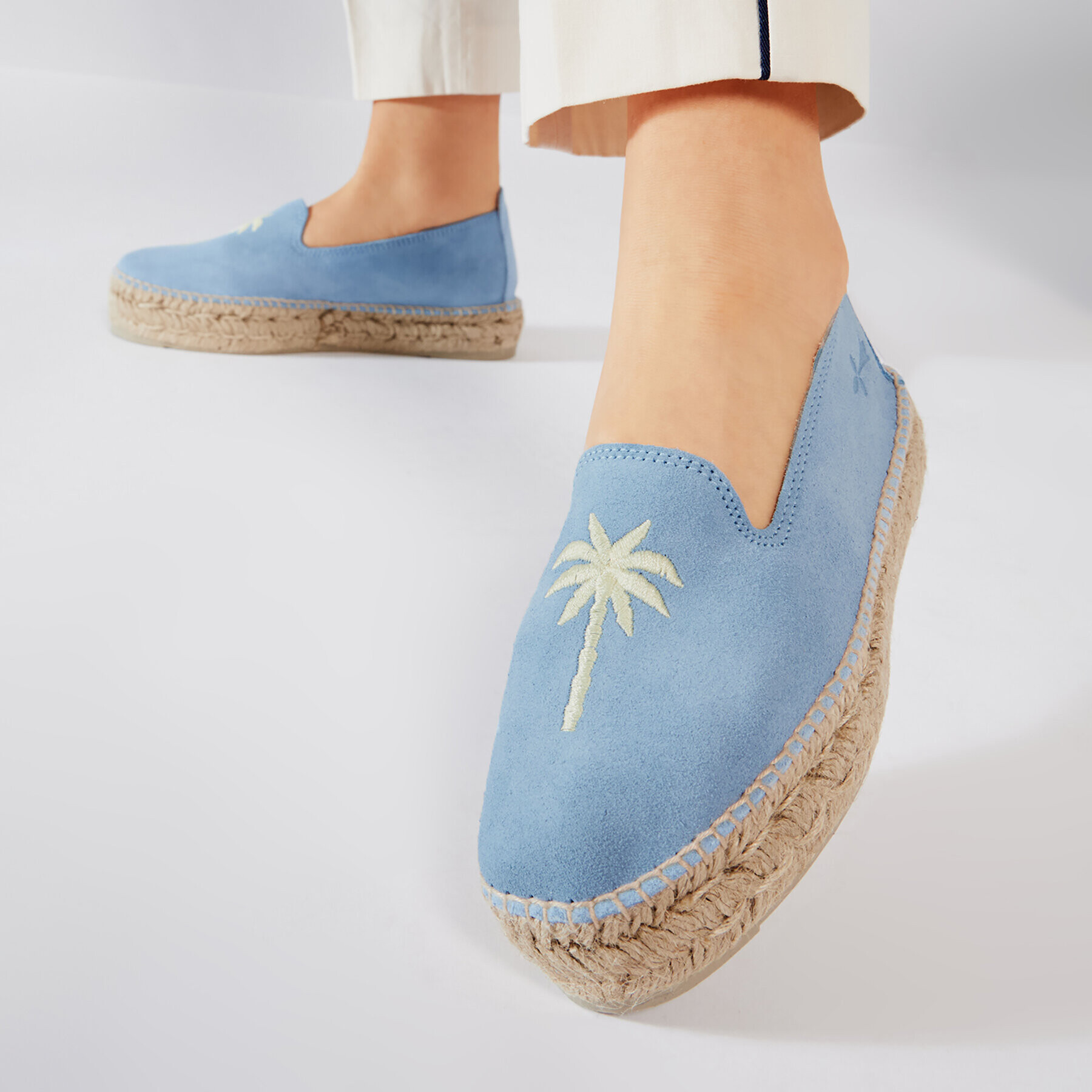 Manebi Еспадрили Slippers D G 6.5 D0 Син - Pepit.bg