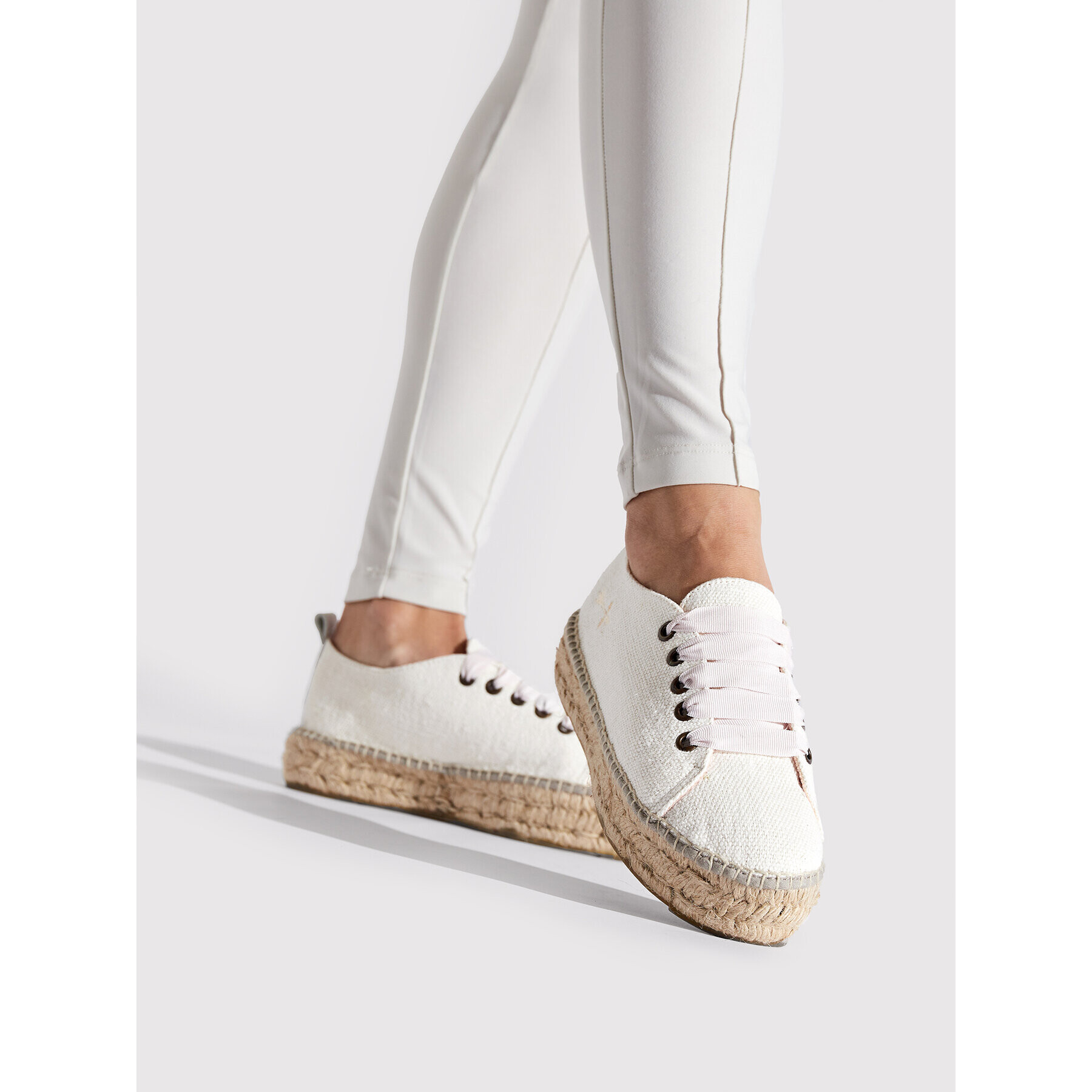 Manebi Еспадрили Sneakers D O 7.0 E0 Бял - Pepit.bg