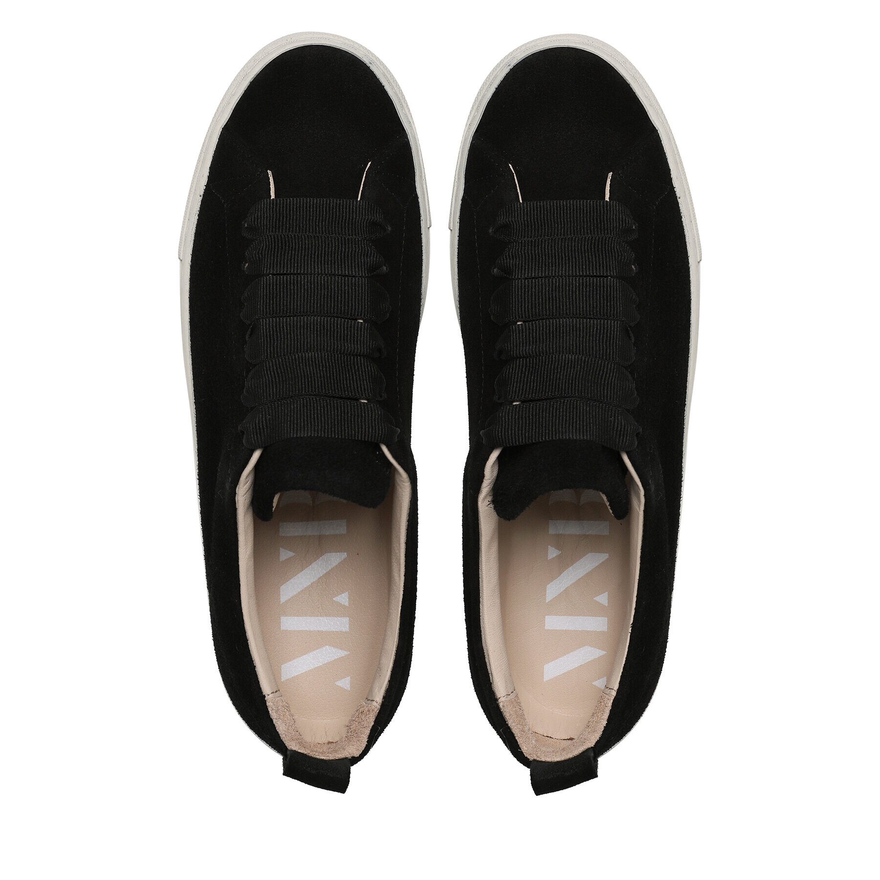 Manebi Гуменки Sneakers K 1.0 SI Черен - Pepit.bg