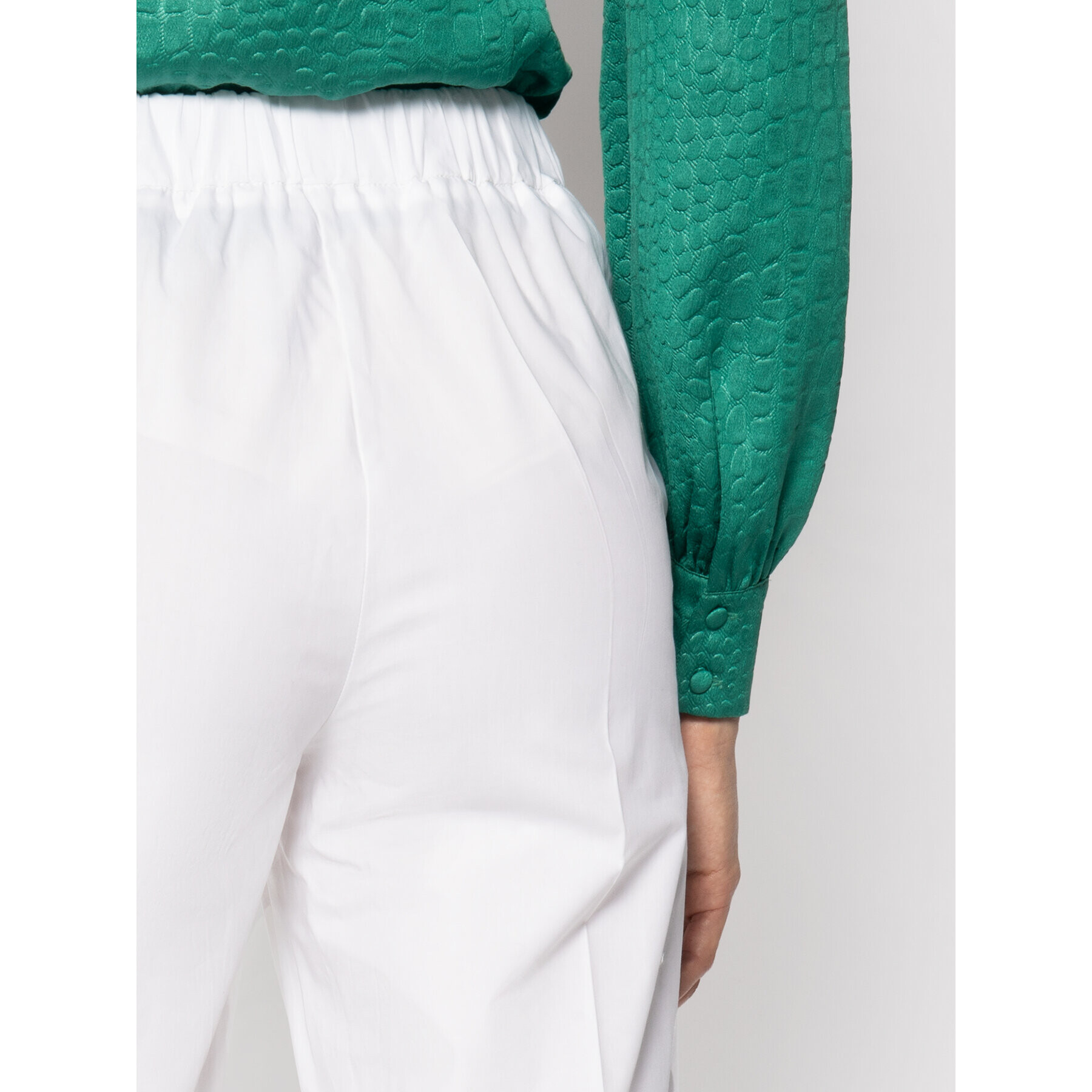 Manila Grace Чино панталони P565CU Бял Regular Fit - Pepit.bg