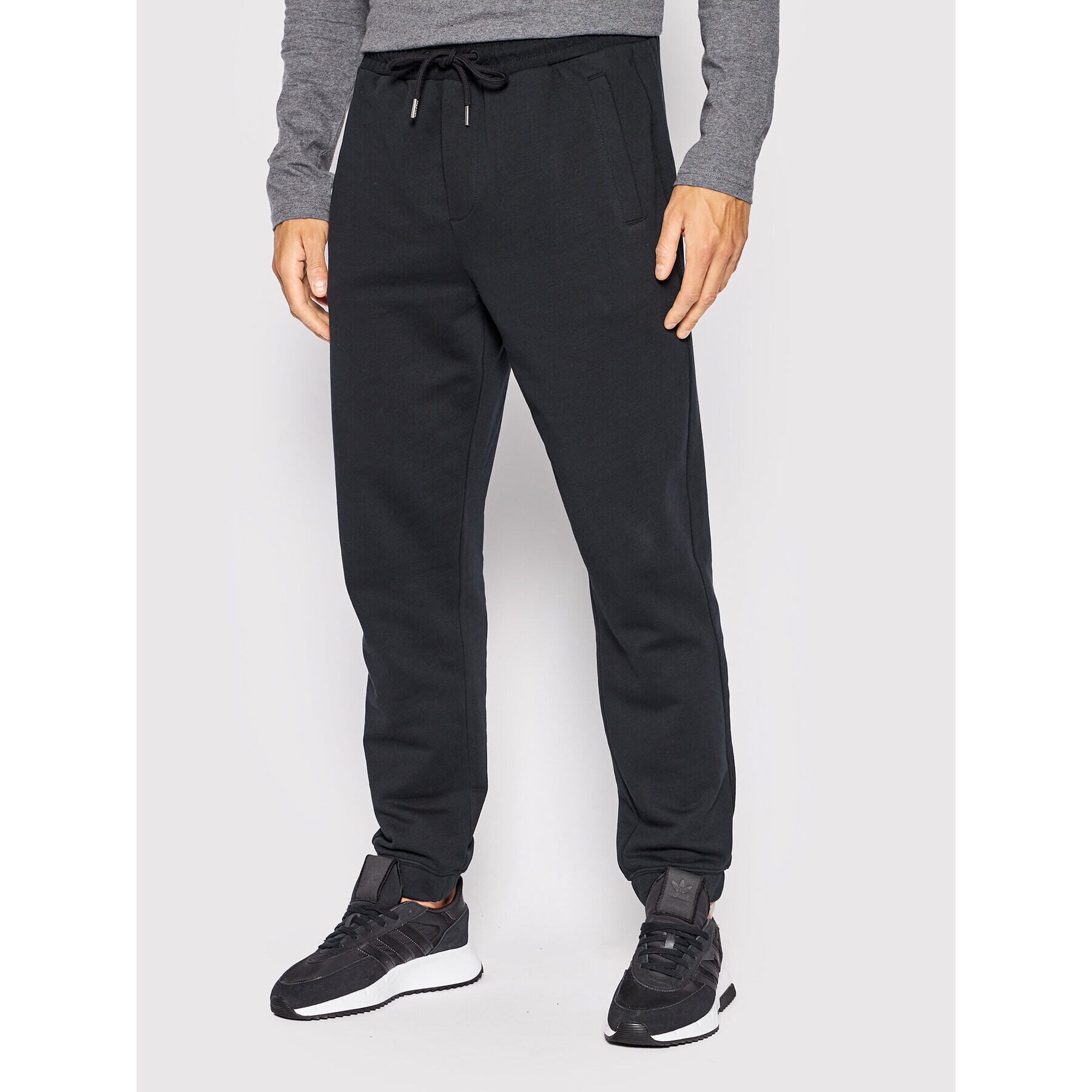 Marc O'Polo Долнище анцуг 227 4088 19002 Черен Relaxed Fit - Pepit.bg