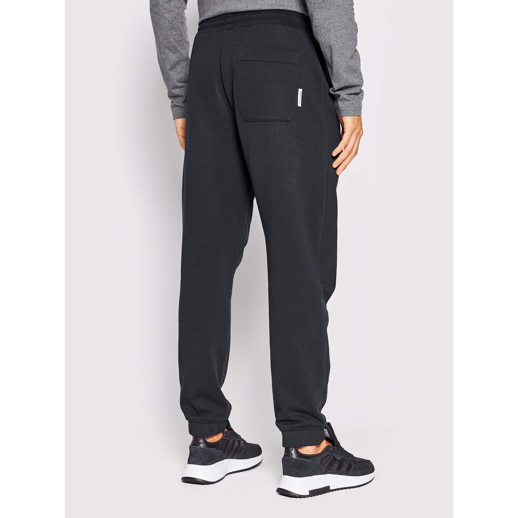 Marc O'Polo Долнище анцуг 227 4088 19002 Черен Relaxed Fit - Pepit.bg