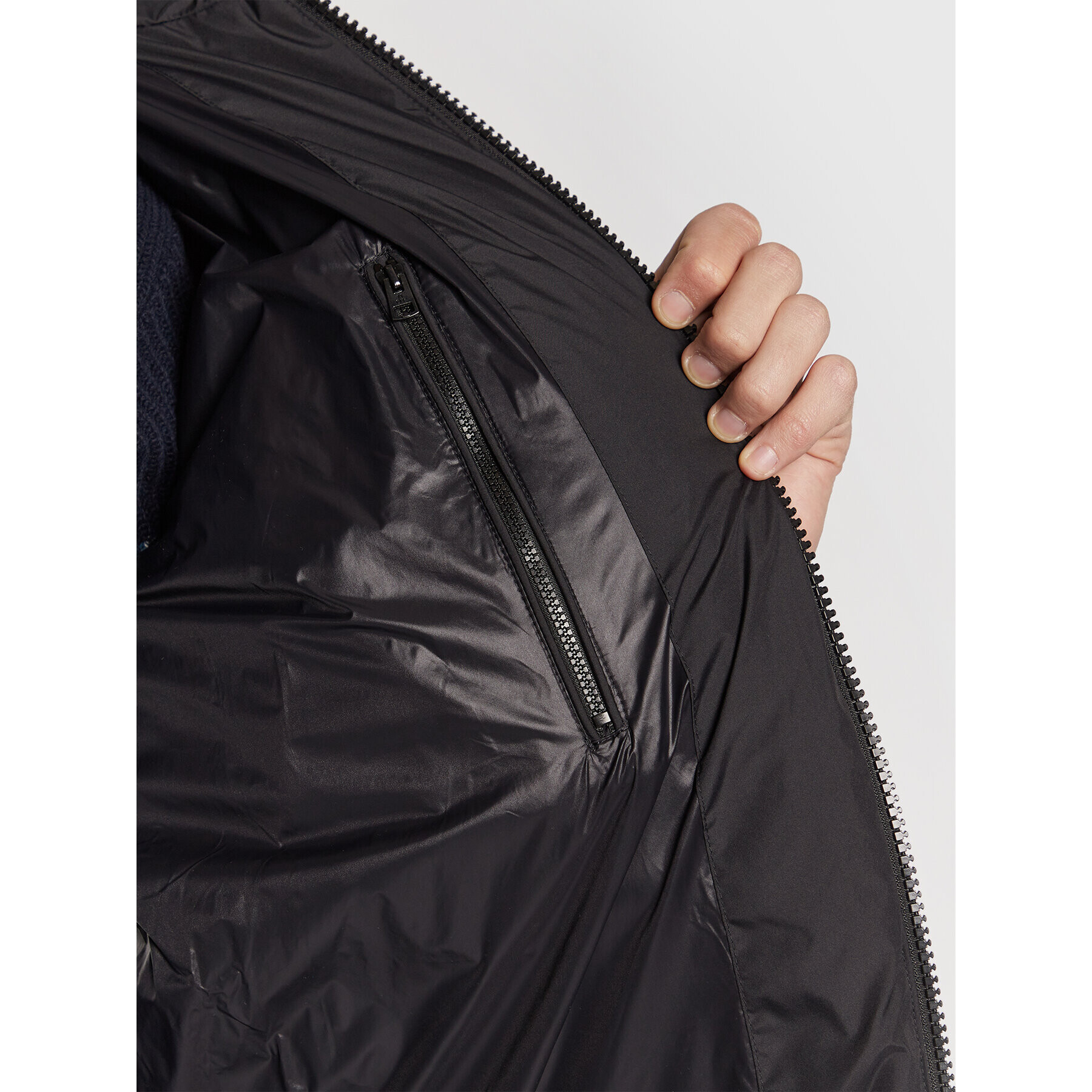 Marc O'Polo Пухено яке M29 0960 70248 Черен Regular Fit - Pepit.bg