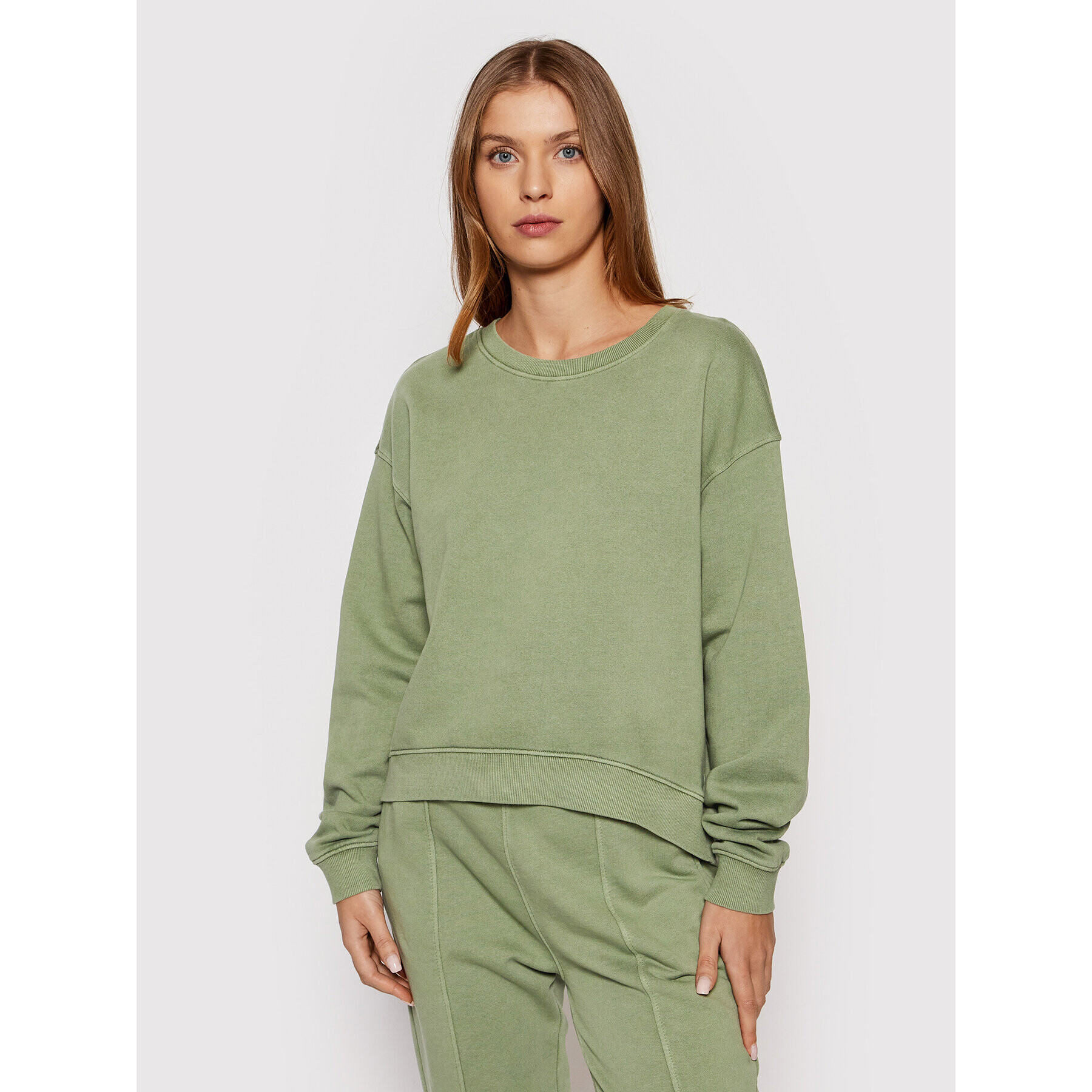Marc O'Polo Суитшърт 200 4002 54181 Зелен Regular Fit - Pepit.bg