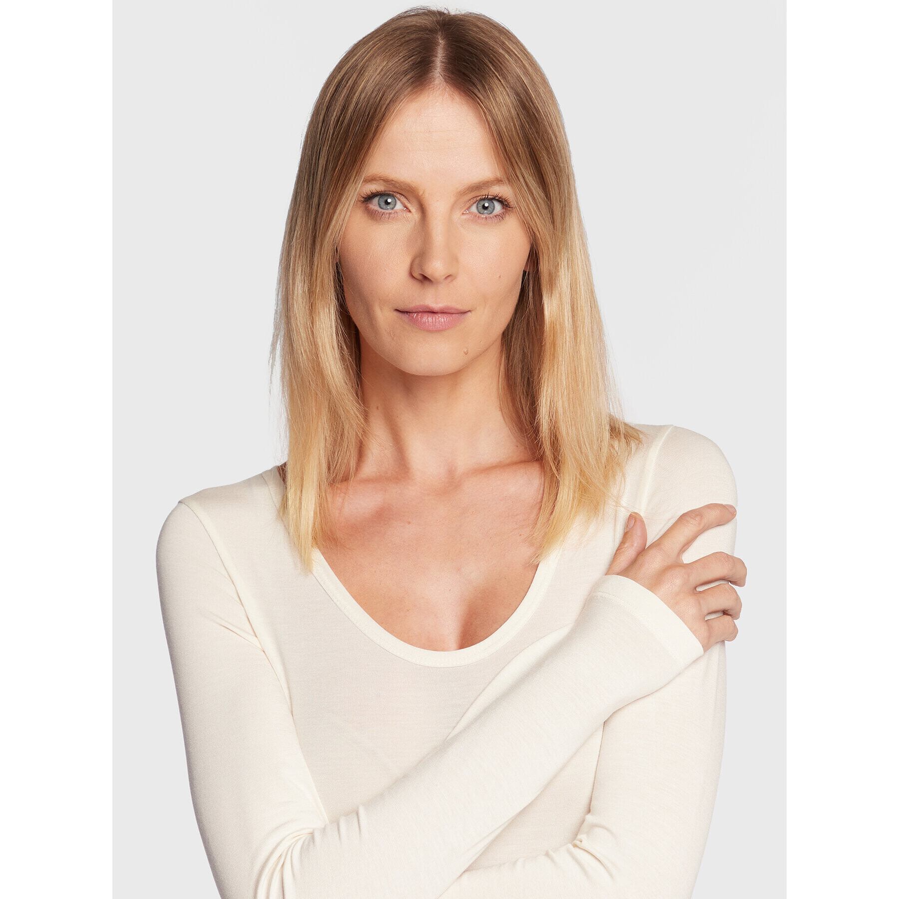 Marella Боди Pool 69460226 Бял Slim Fit - Pepit.bg