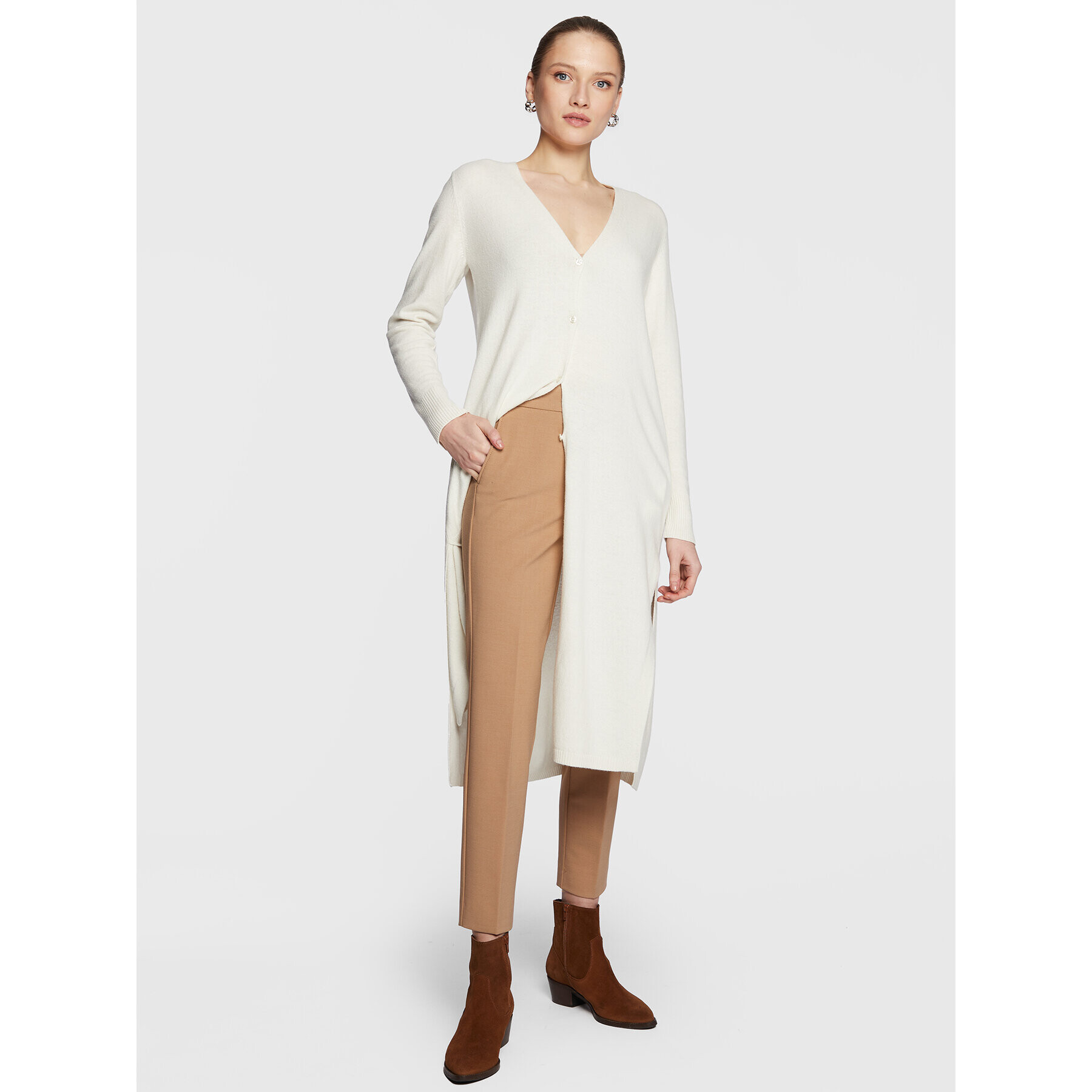 Marella Чино панталони Roll 31360826 Бежов Slim Fit - Pepit.bg