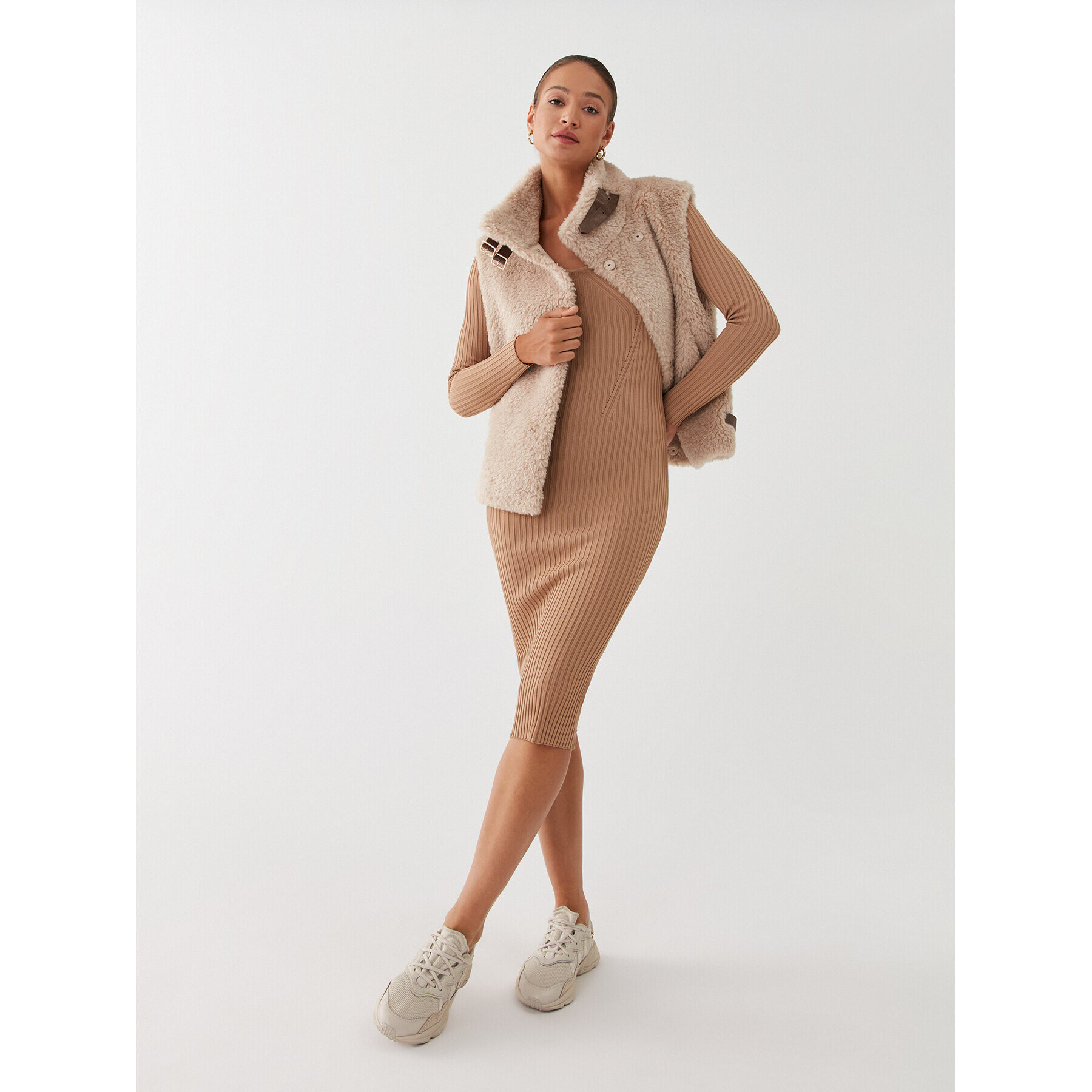 Marella Елек Affine 34560326 Бежов Regular Fit - Pepit.bg