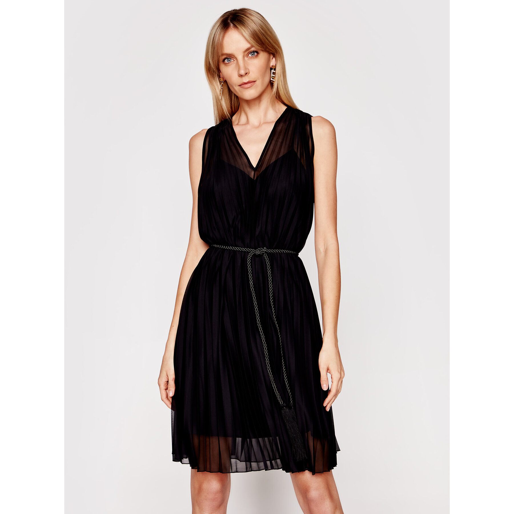 Marella Коктейлна рокля Nilly 36210712 Черен Regular Fit - Pepit.bg