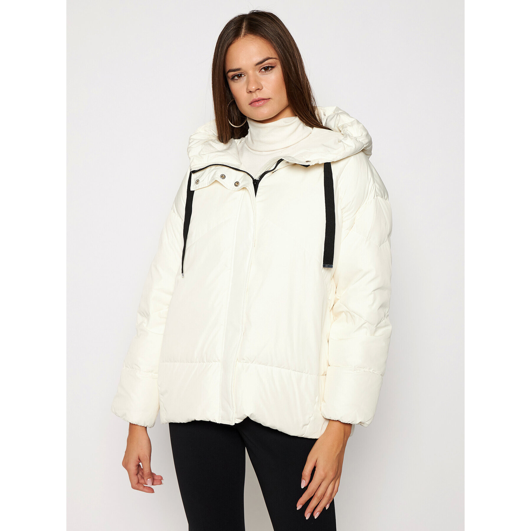 Marella Пухено яке Artut 34860109 Бял Relaxed Fit - Pepit.bg