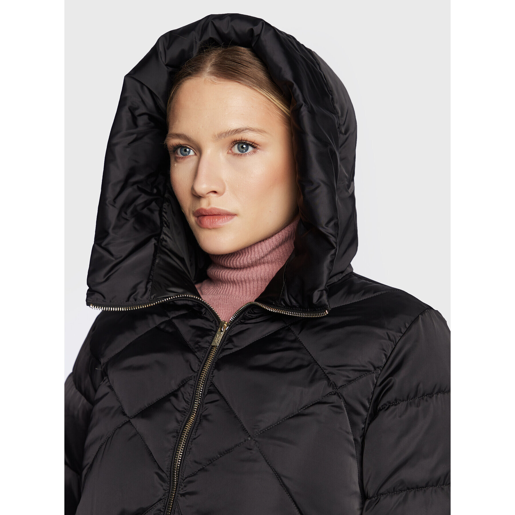 Marella Пухено яке Flo 34861127 Черен Regular Fit - Pepit.bg