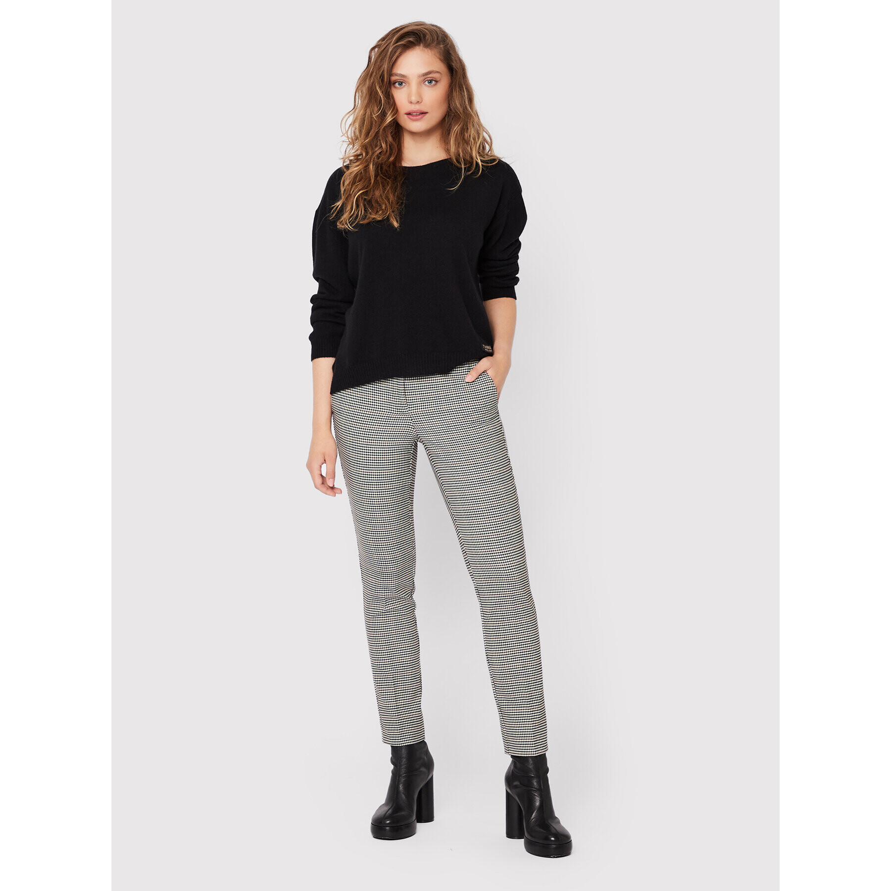 Marella Текстилни панталони Isotta 31361828 Черен Regular Fit - Pepit.bg