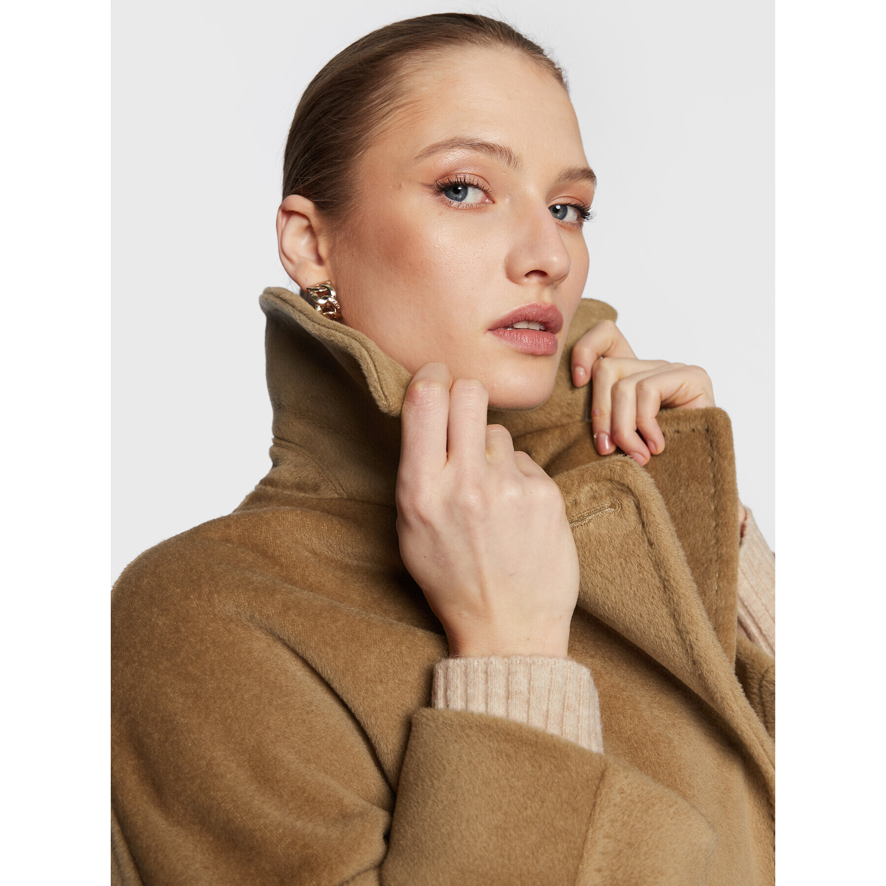 Marella Вълнено палто Morfeo 30160926 Кафяв Regular Fit - Pepit.bg