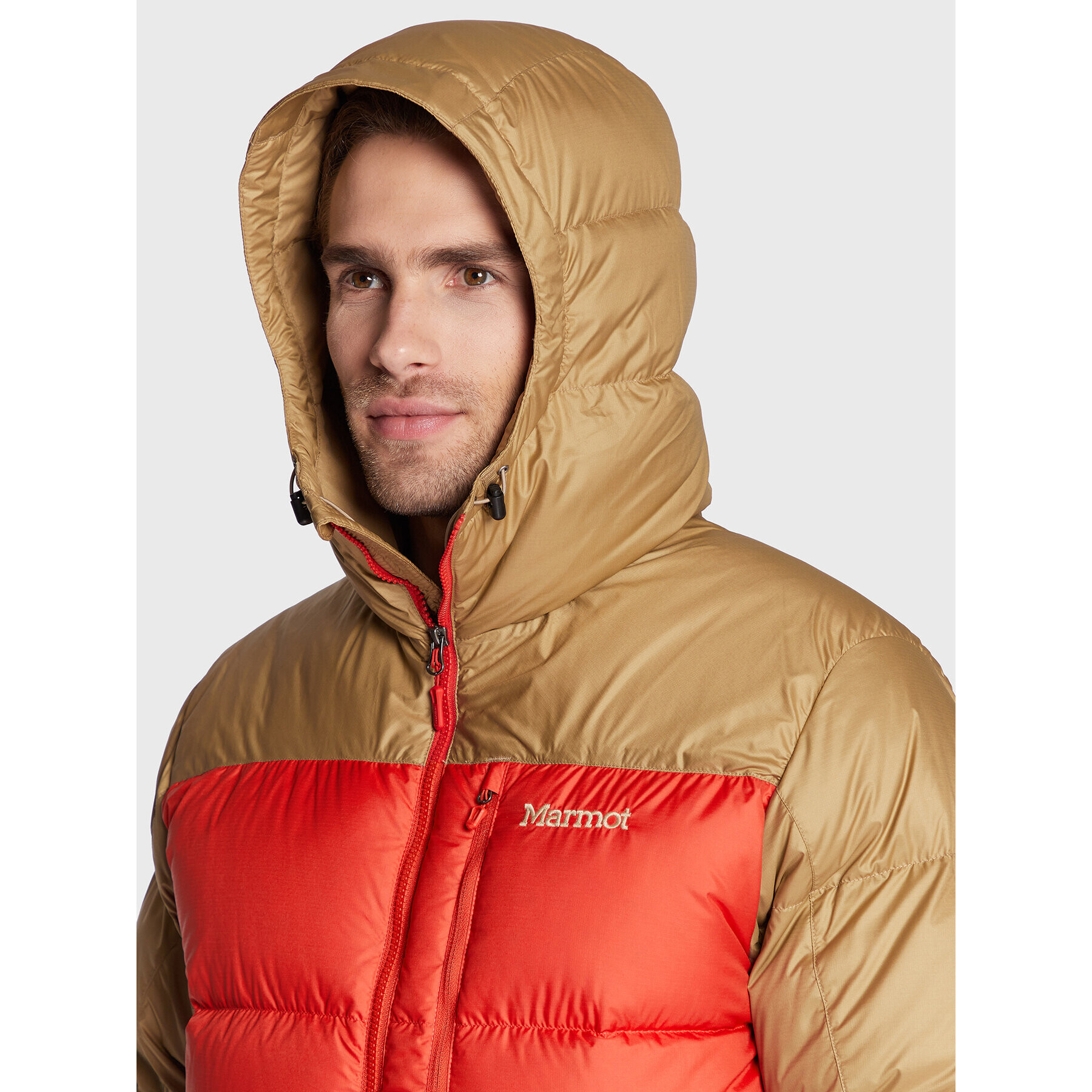 Marmot Пухено яке Guides 73060 Червен Regular Fit - Pepit.bg