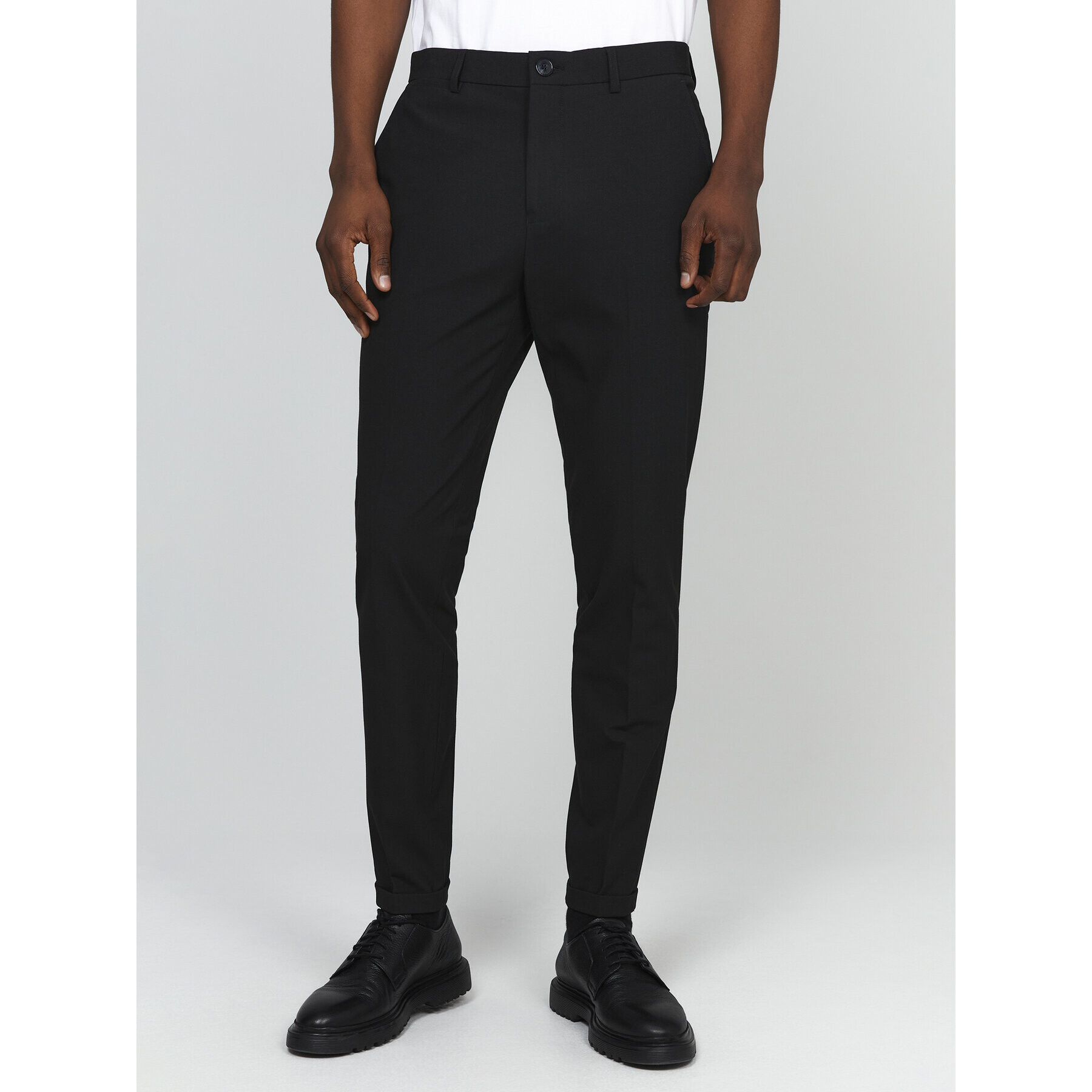 Matinique Текстилни панталони Liam 30205157 Черен Regular Fit - Pepit.bg