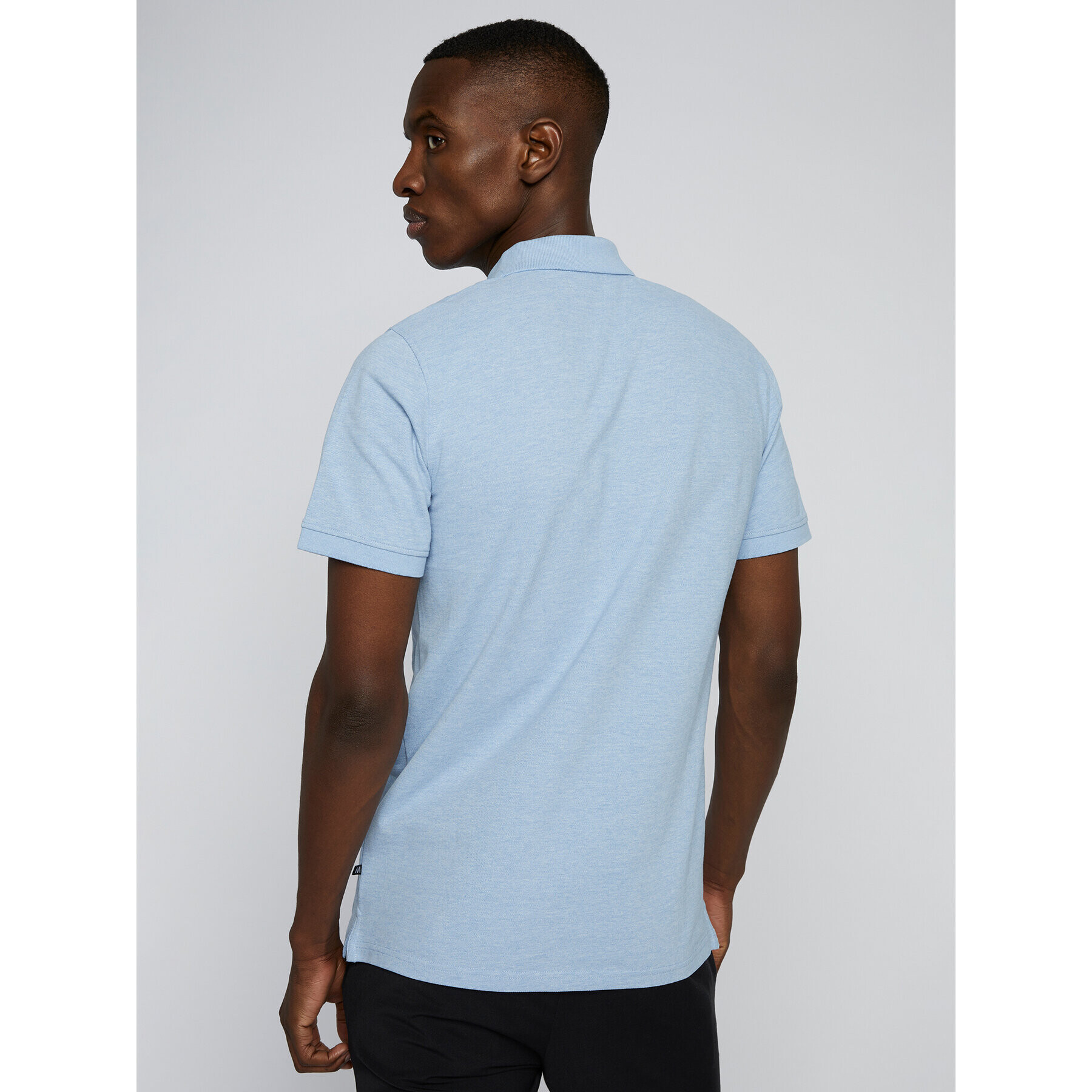 Matinique Тениска с яка и копчета 30206461 Син Regular Fit - Pepit.bg
