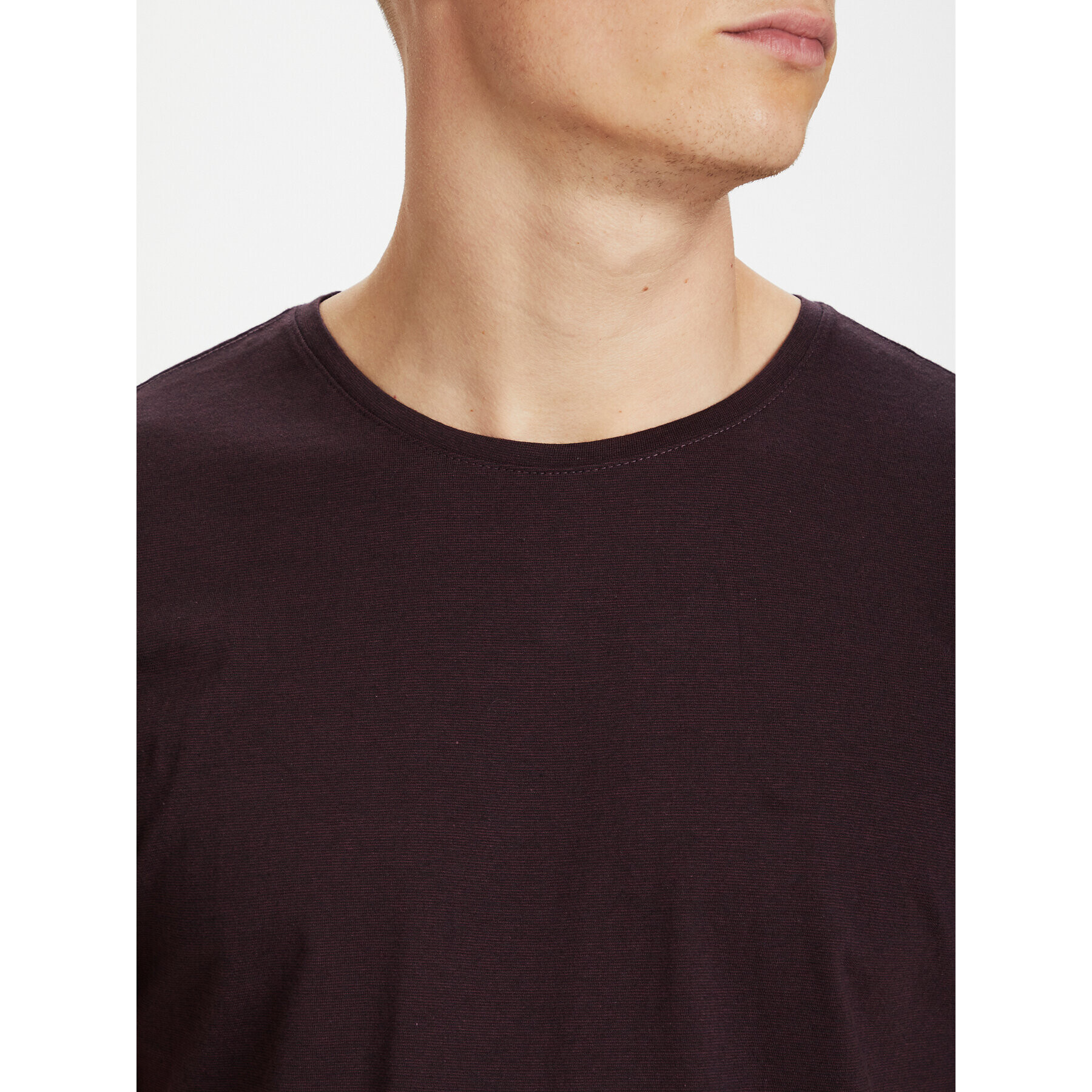 Matinique Тишърт Jermane 30204781 Бордо Regular Fit - Pepit.bg
