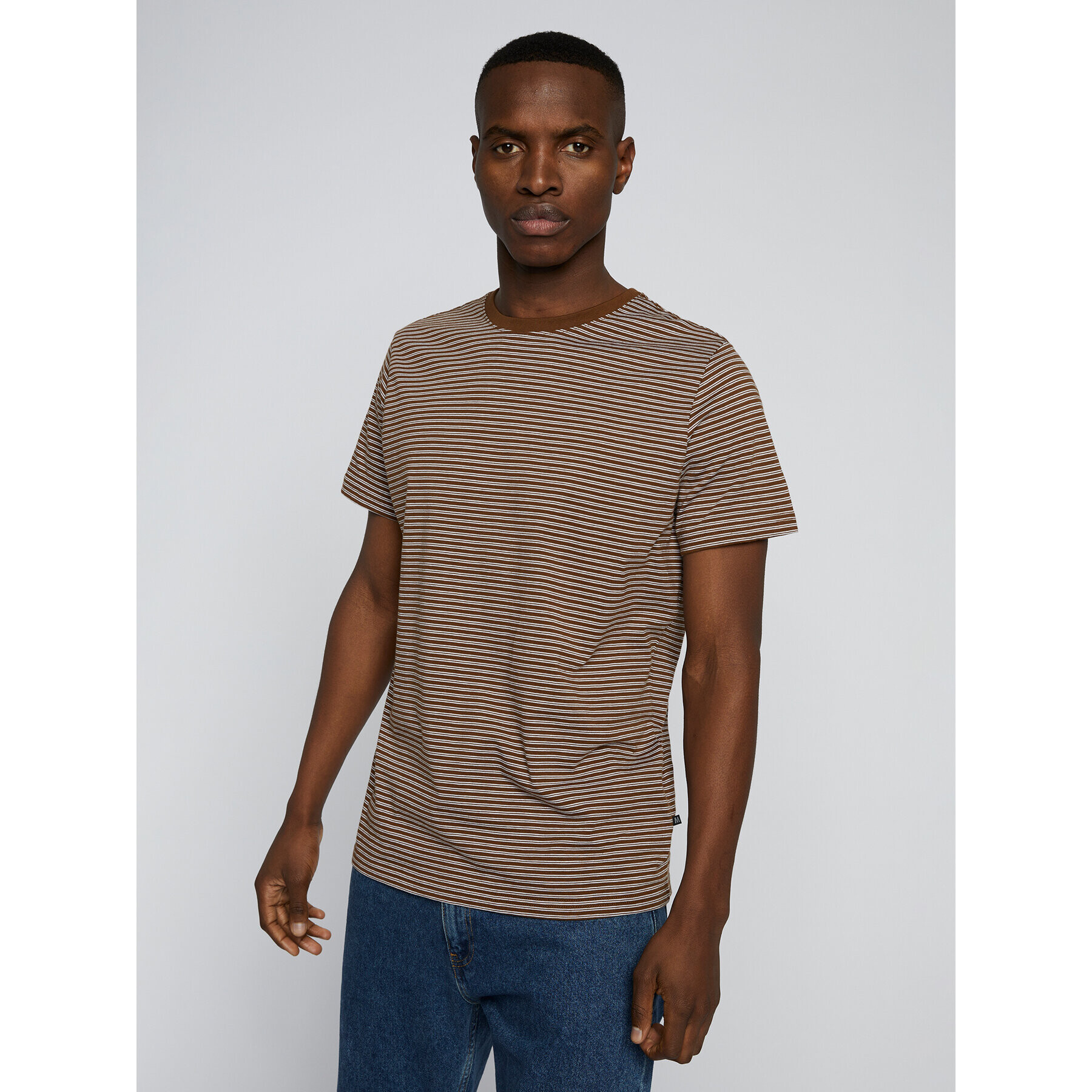 Matinique Тишърт Jermane 30206219 Кафяв Regular Fit - Pepit.bg