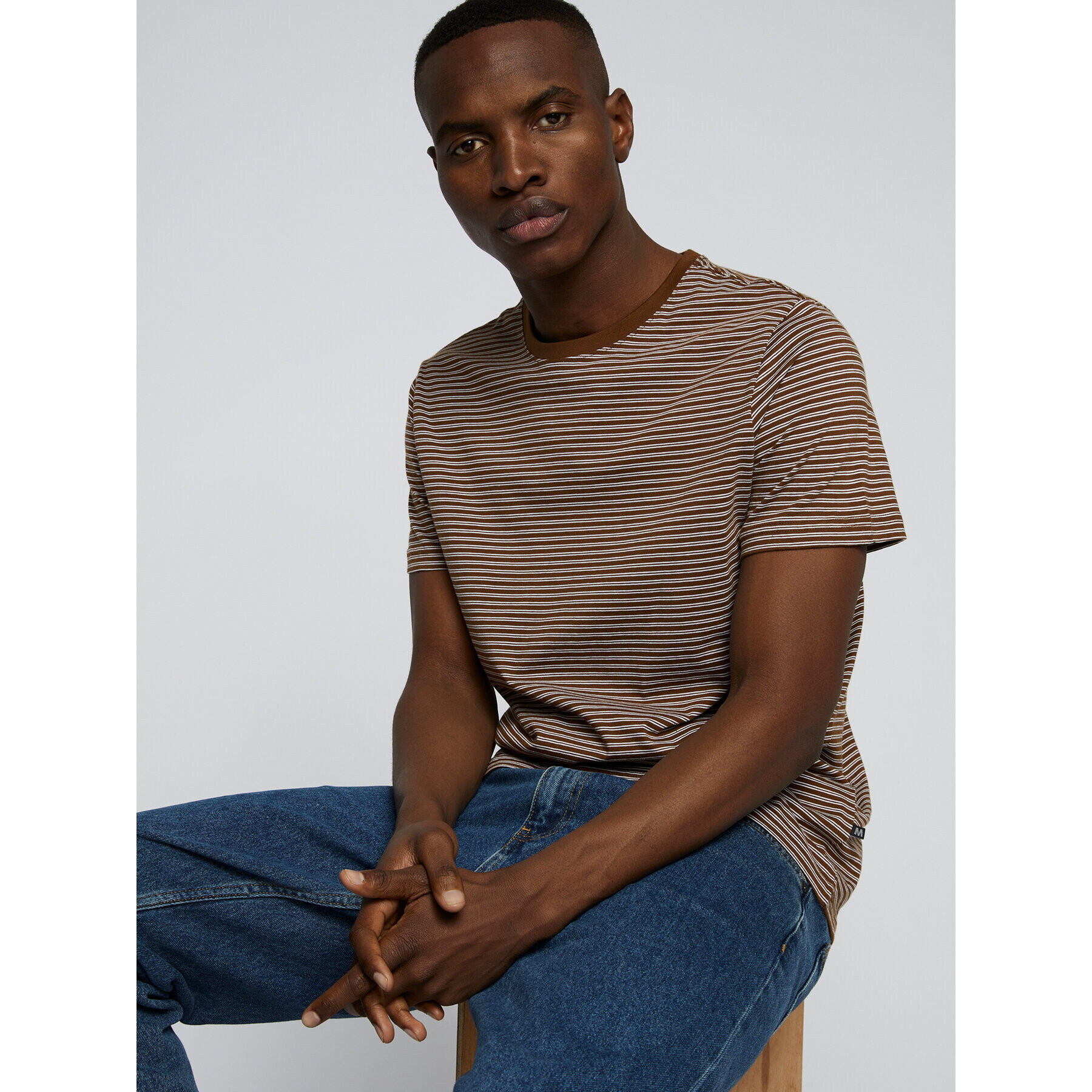 Matinique Тишърт Jermane 30206219 Кафяв Regular Fit - Pepit.bg