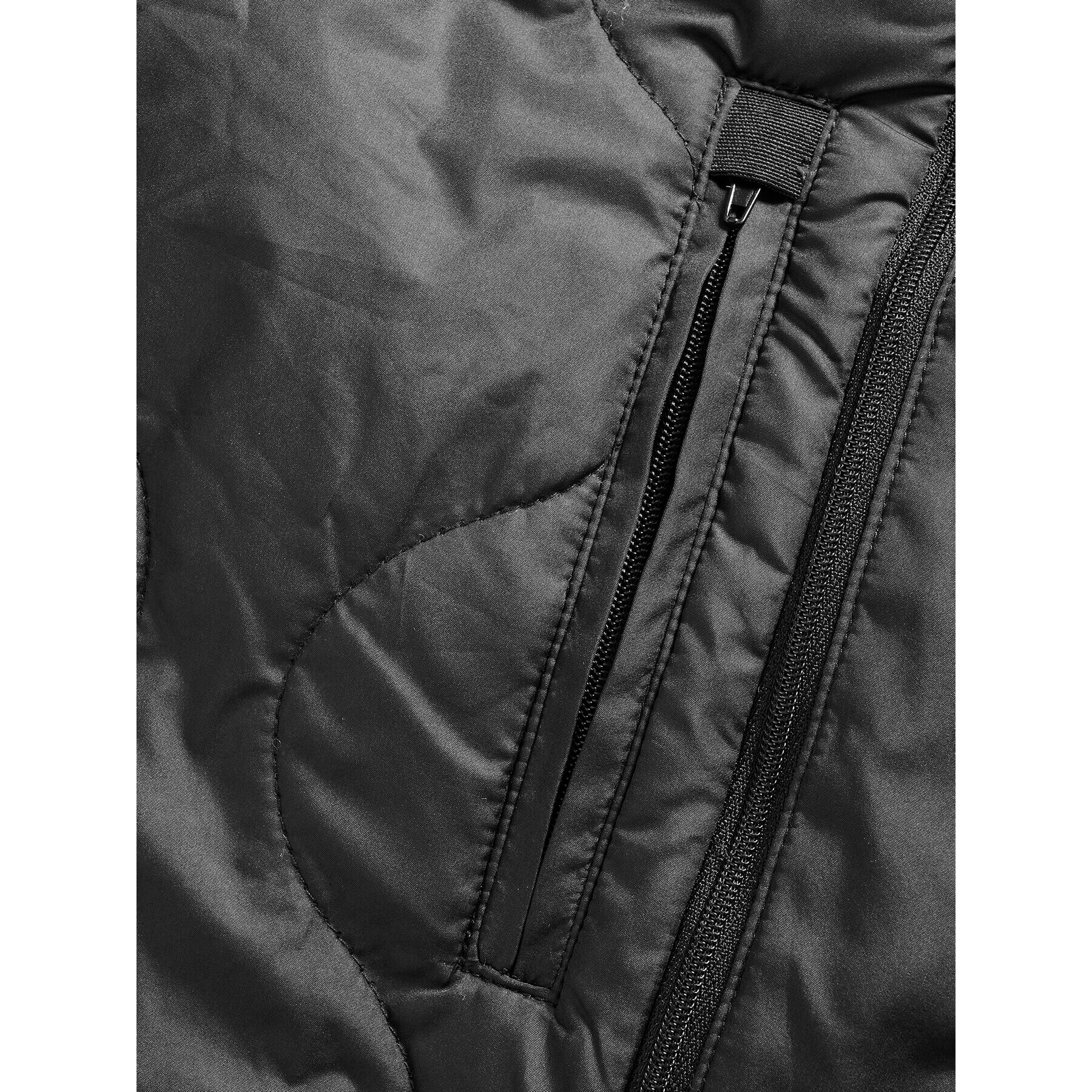 Matinique Зимно палто 30206720 Черен Regular Fit - Pepit.bg