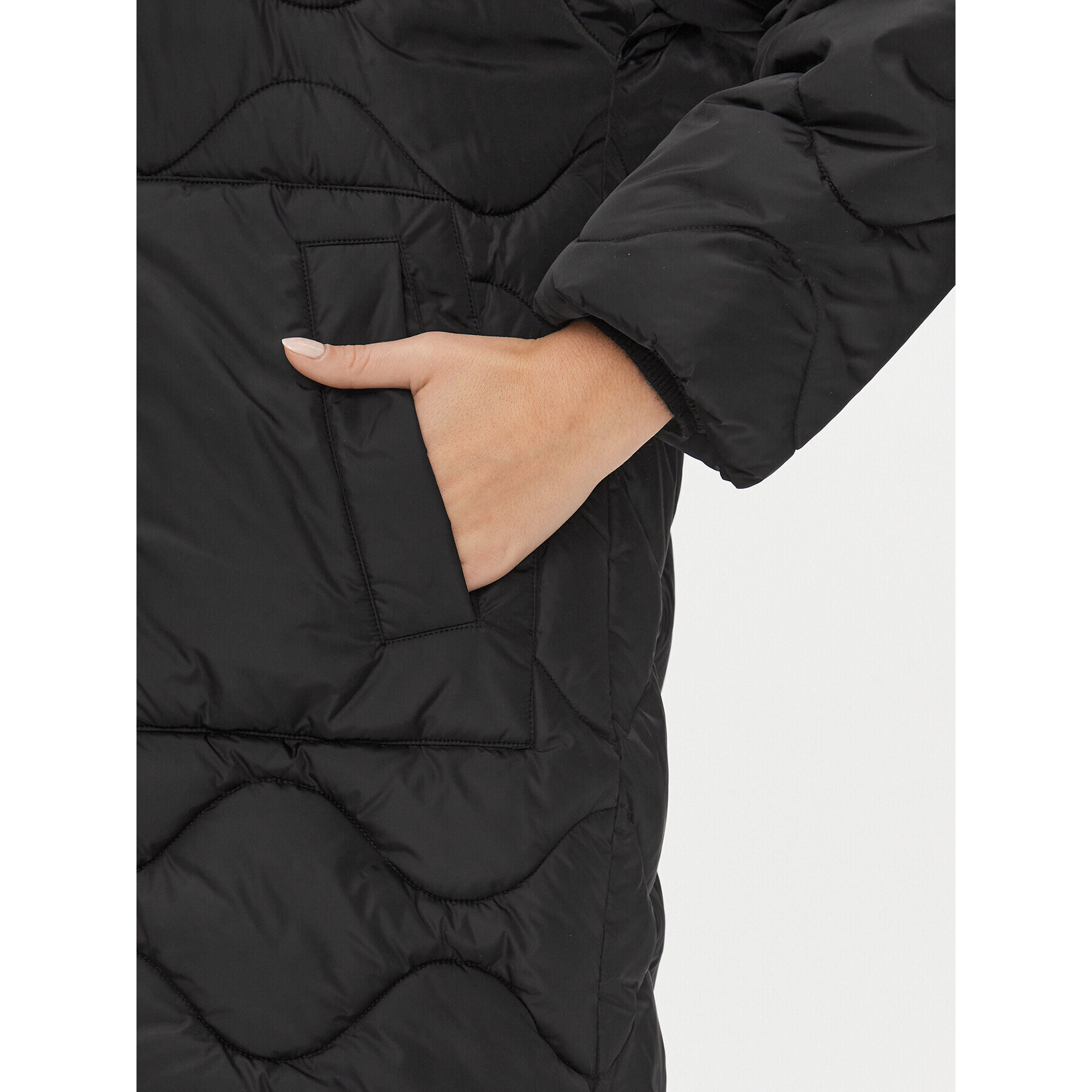 MAX&Co. Пухено яке Chiudere 74940523 Черен Regular Fit - Pepit.bg