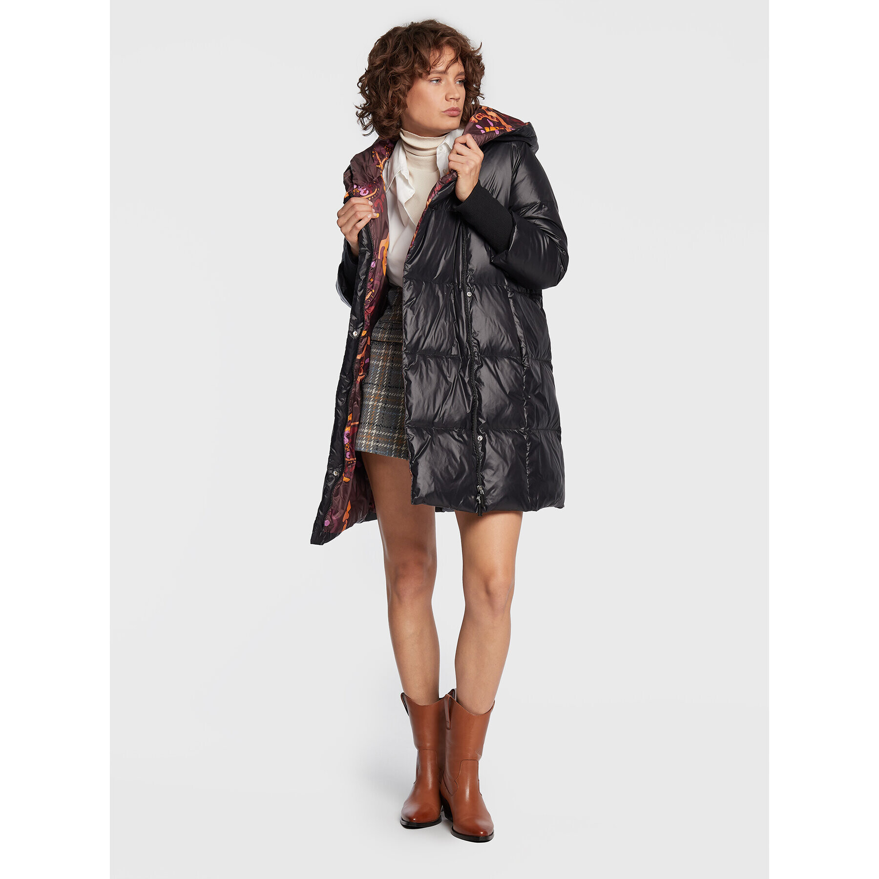 MAX&Co. Пухено яке Sconto 74940122 Черен Regular Fit - Pepit.bg
