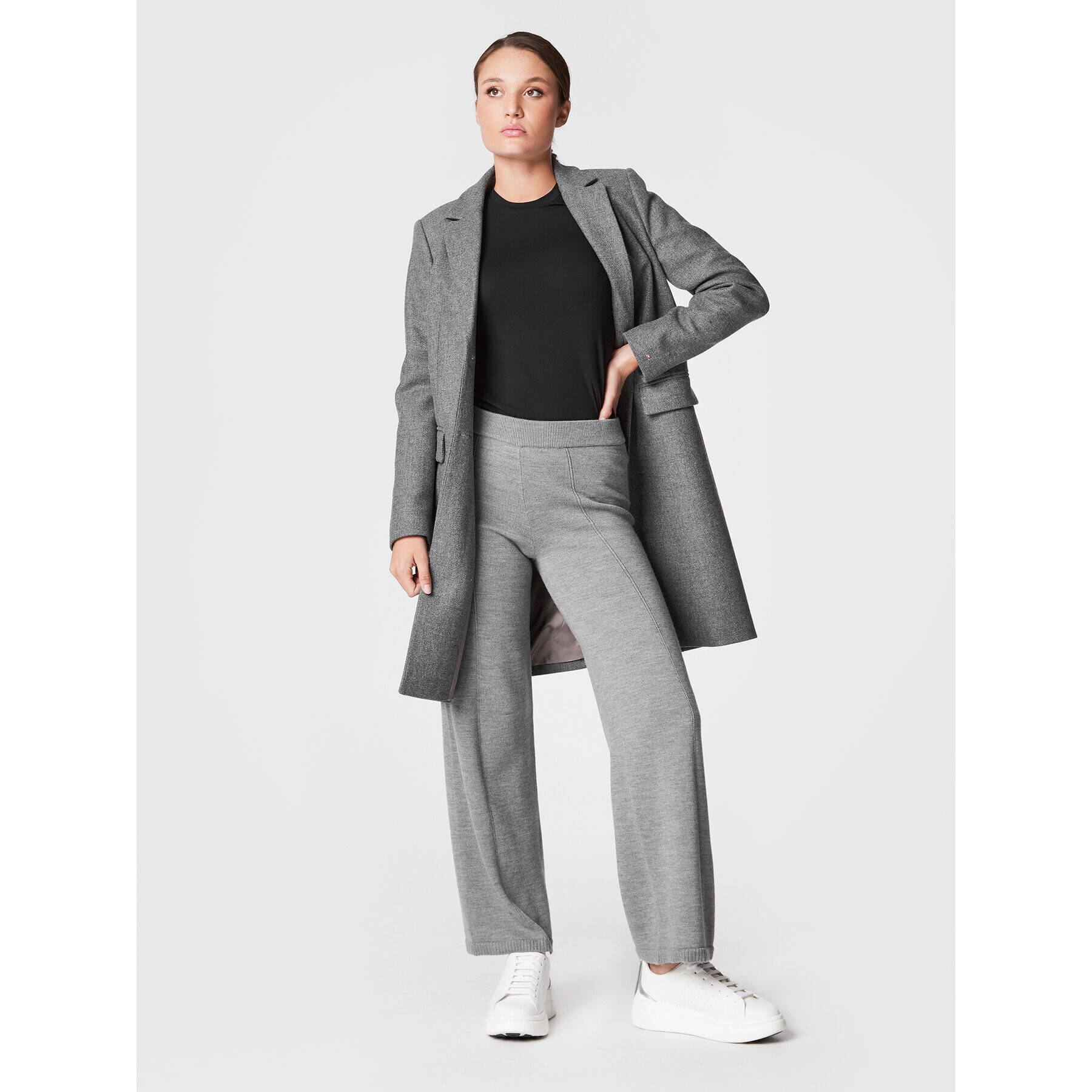 Max Mara Leisure Блуза Livigno 39760126 Черен Regular Fit - Pepit.bg