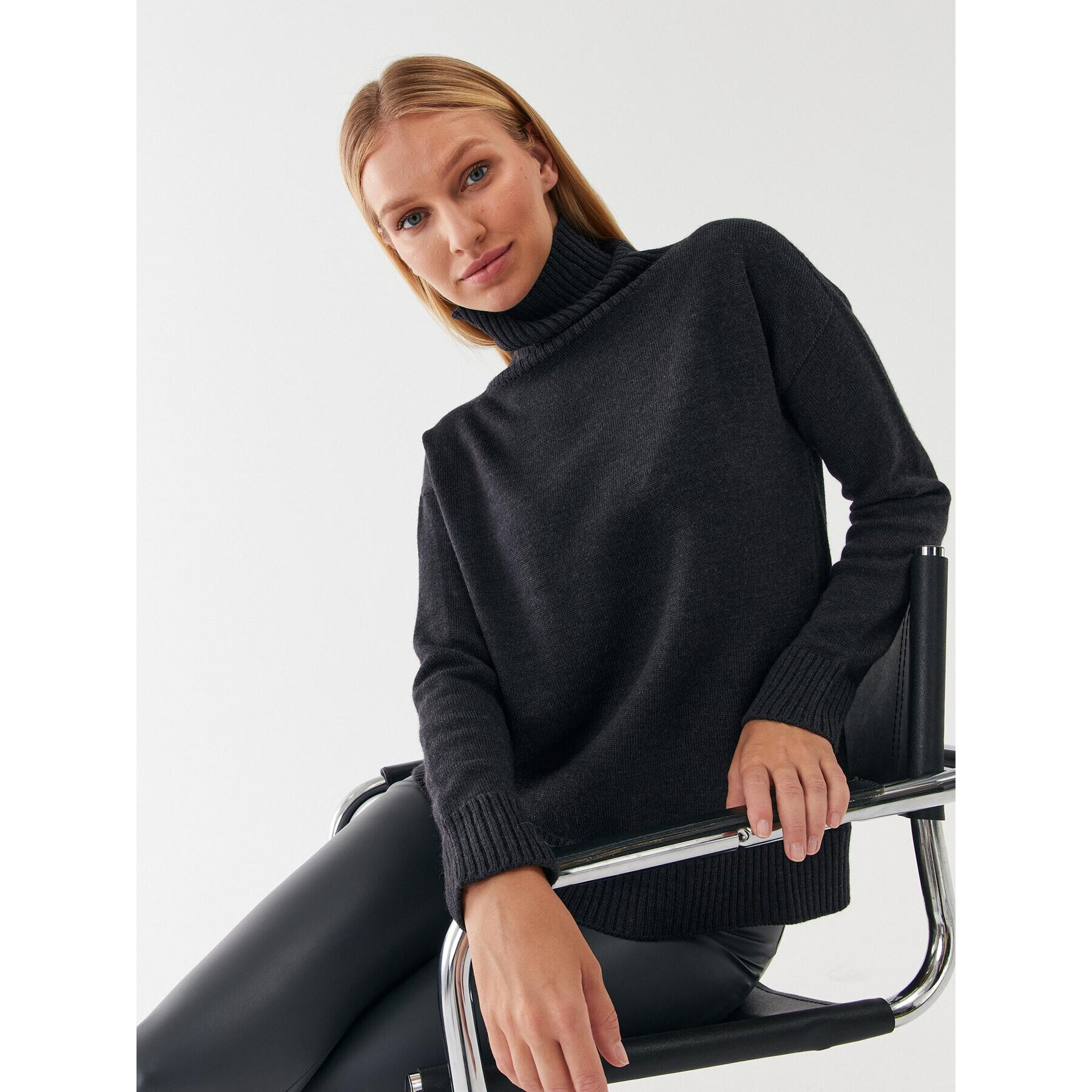 Max Mara Leisure Поло Nuble 23336609 Сив Relaxed Fit - Pepit.bg