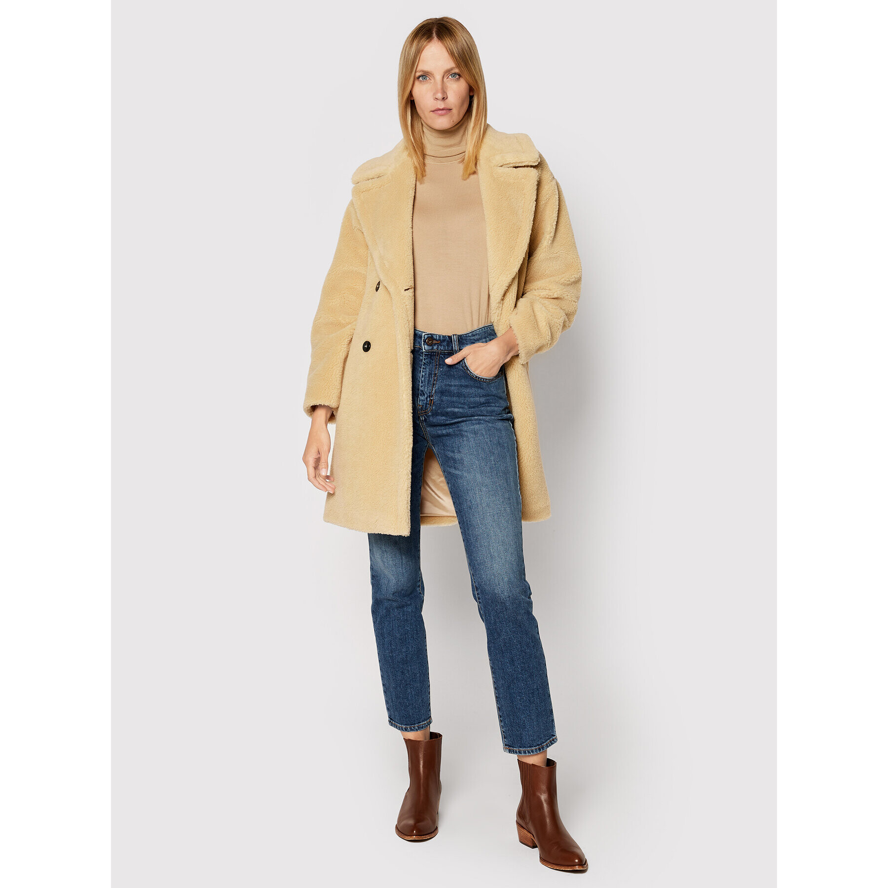 Max Mara Leisure Поло Romolo 33660826 Бежов Regular Fit - Pepit.bg
