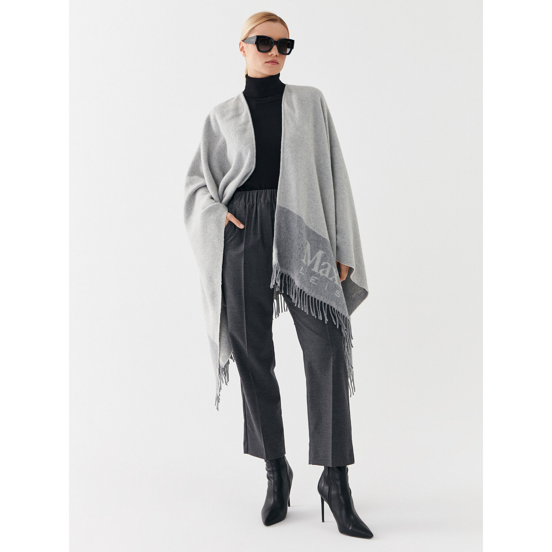 Max Mara Leisure Пончо Deodara 23373602 Сив Regular Fit - Pepit.bg