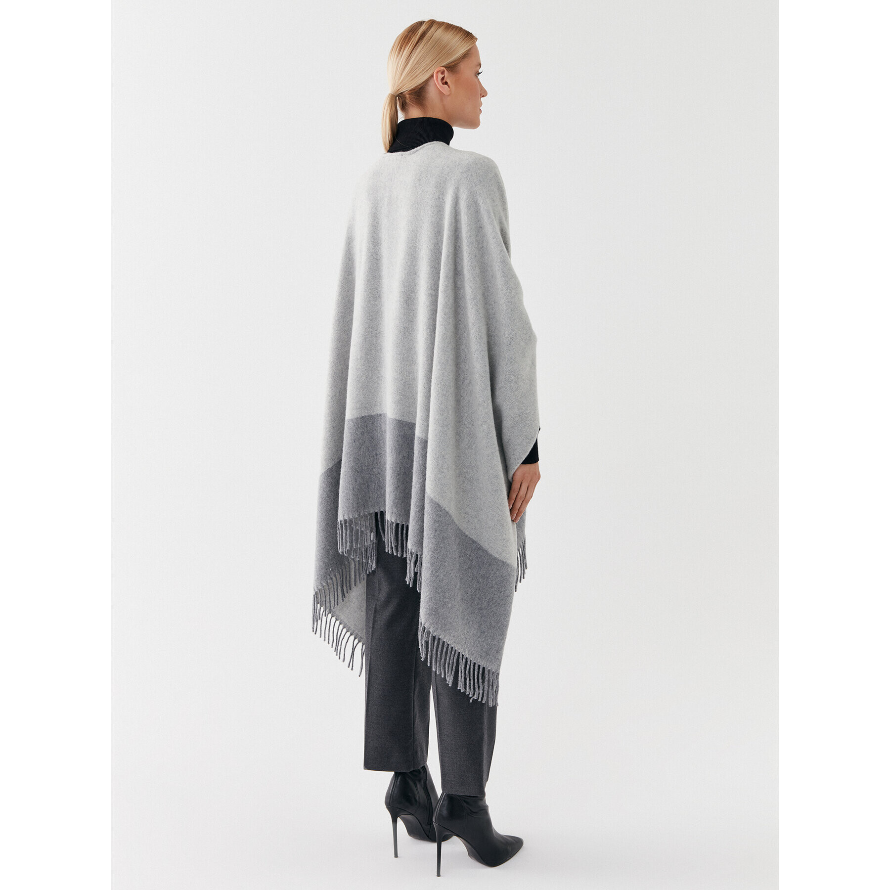 Max Mara Leisure Пончо Deodara 23373602 Сив Regular Fit - Pepit.bg