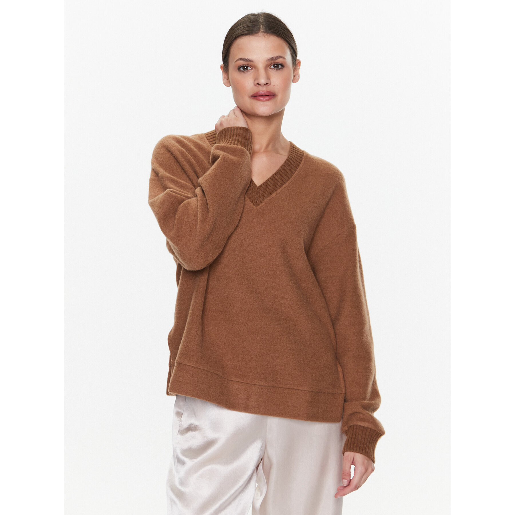 Max Mara Leisure Пуловер Mammola 39260526 Кафяв Regular Fit - Pepit.bg