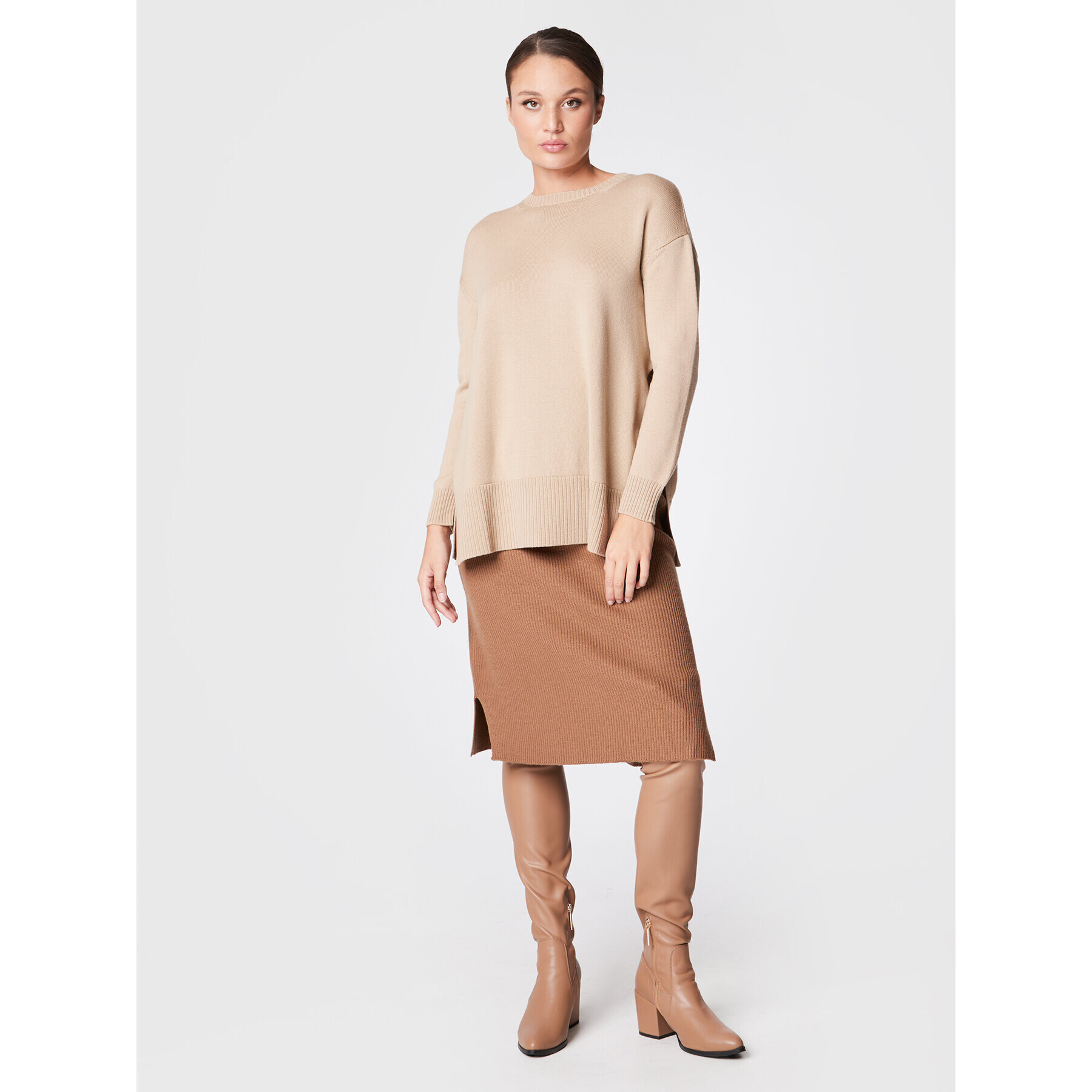 Max Mara Leisure Пуловер Veloce 33660526 Бежов Relaxed Fit - Pepit.bg