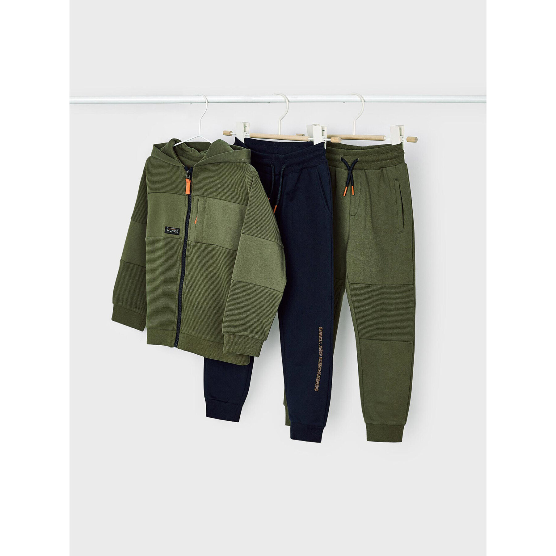 Mayoral Детски комплект 4.868 Каки Regular Fit - Pepit.bg