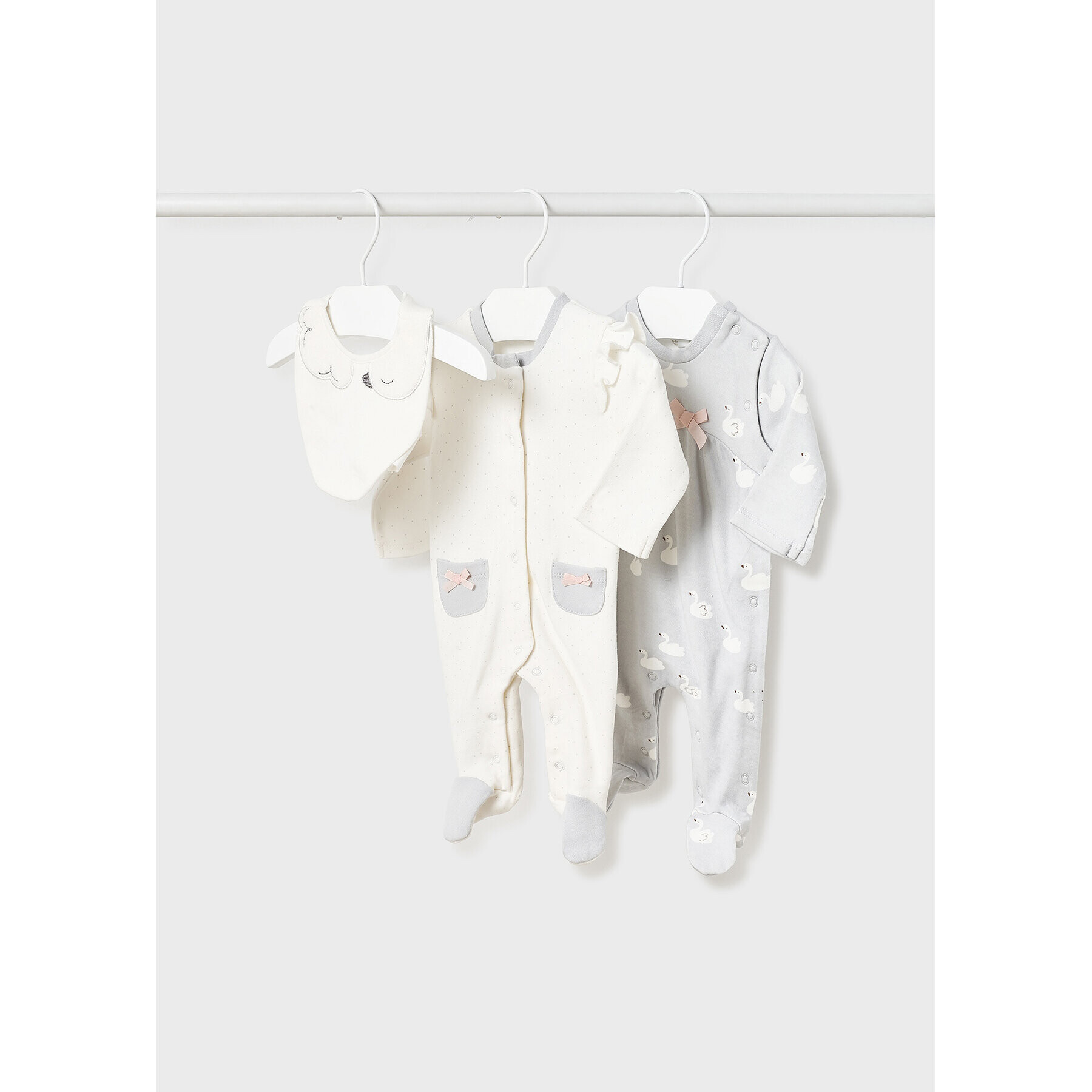 Mayoral Комплект 2 чифта ританки 2609 Бежов Regular Fit - Pepit.bg