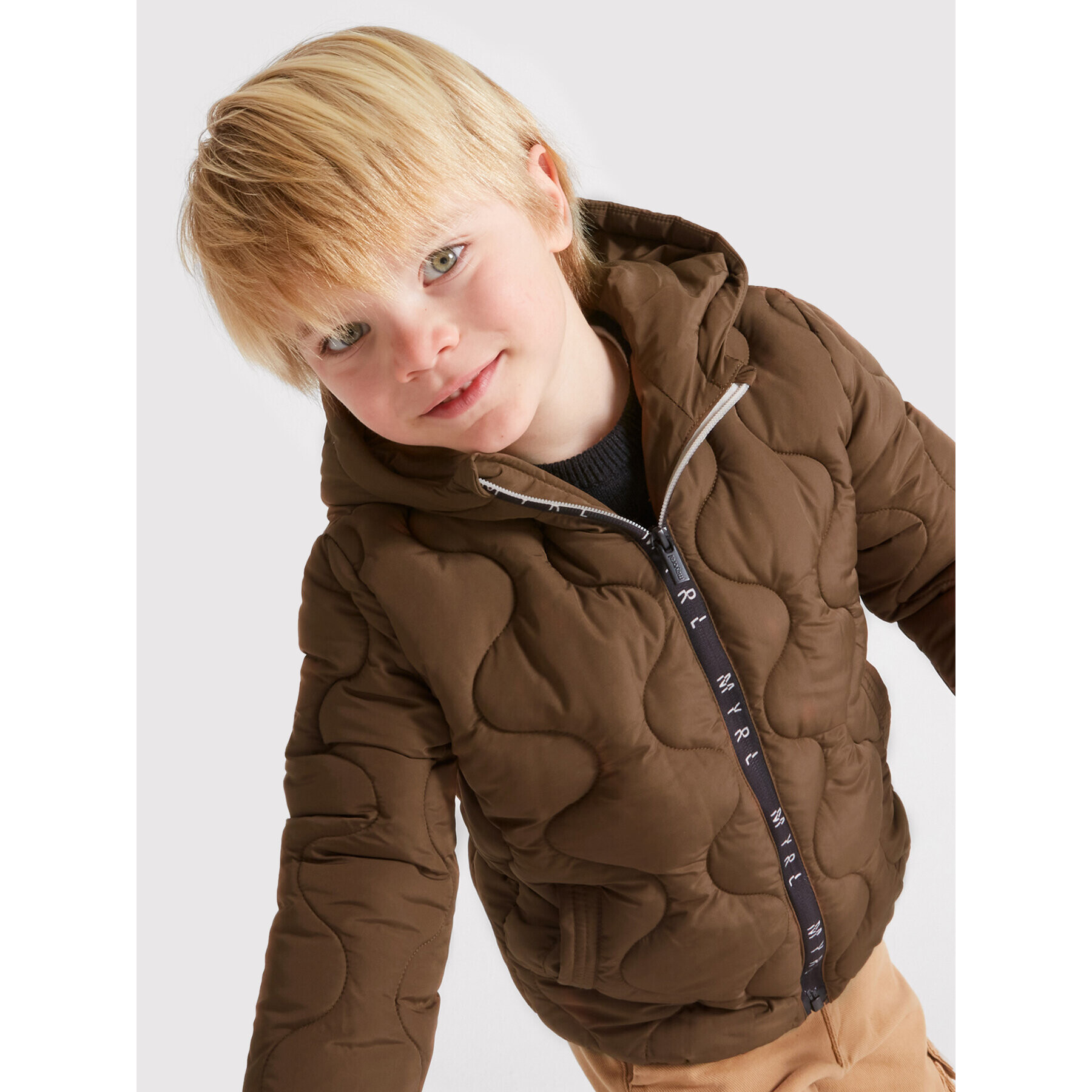Mayoral Пухено яке 4468 Кафяв Regular Fit - Pepit.bg