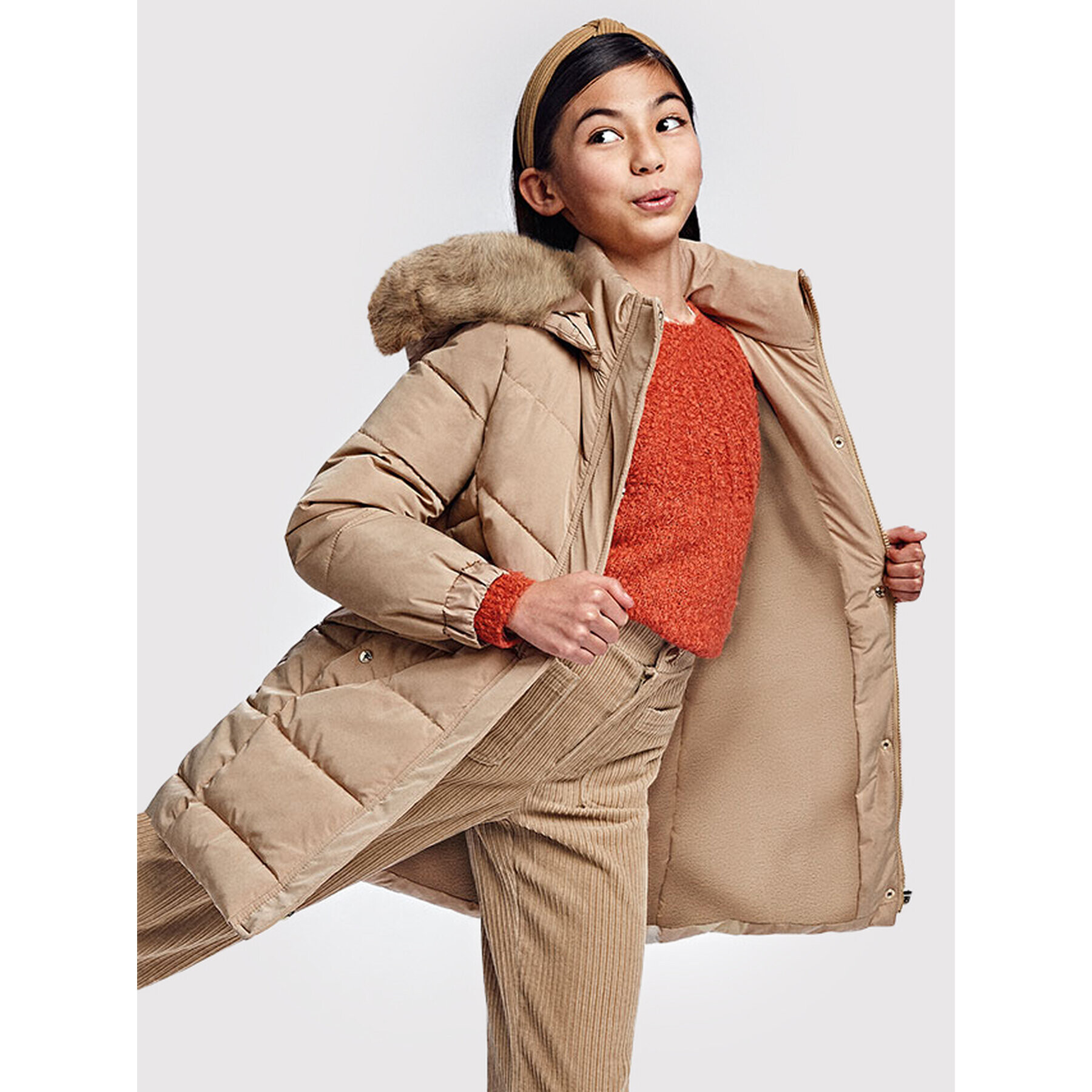 Mayoral Пухено яке 7438 Бежов Regular Fit - Pepit.bg