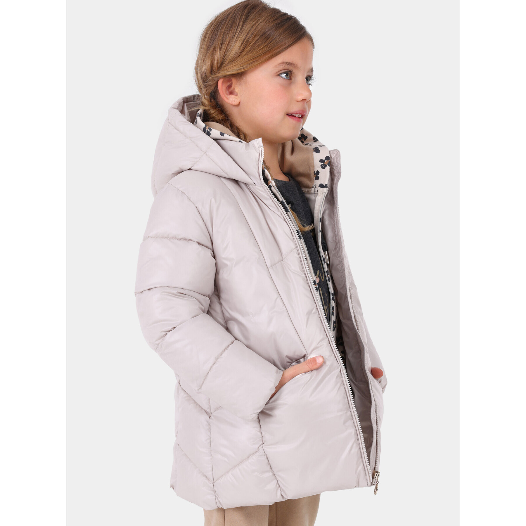 Mayoral Пухено яке 4.418 Екрю Regular Fit - Pepit.bg