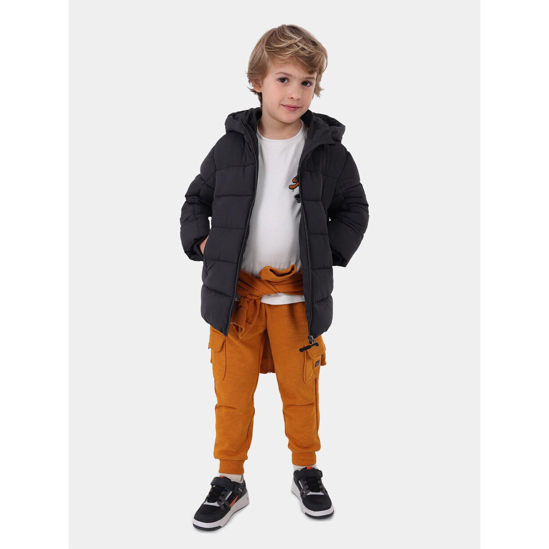 Mayoral Пухено яке 4.440 Черен Regular Fit - Pepit.bg