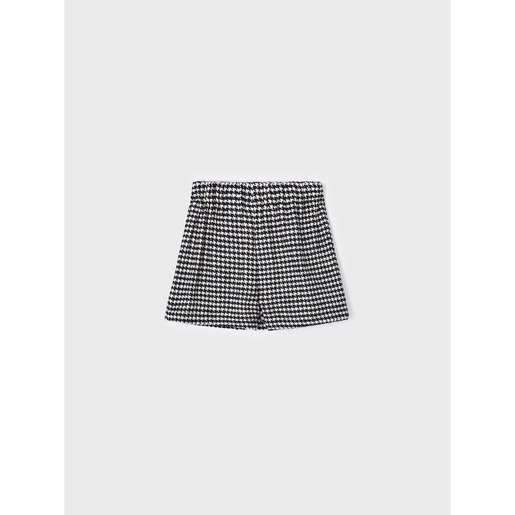 Mayoral Шорти от плат 4.907 Черен Regular Fit - Pepit.bg