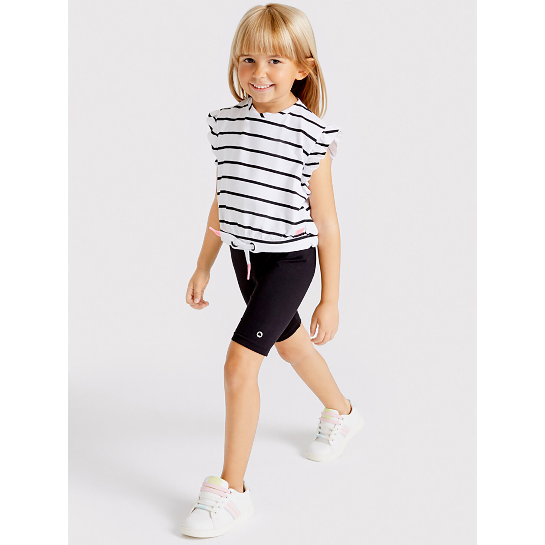 Mayoral Спортни шорти 3270 Черен Slim Fit - Pepit.bg