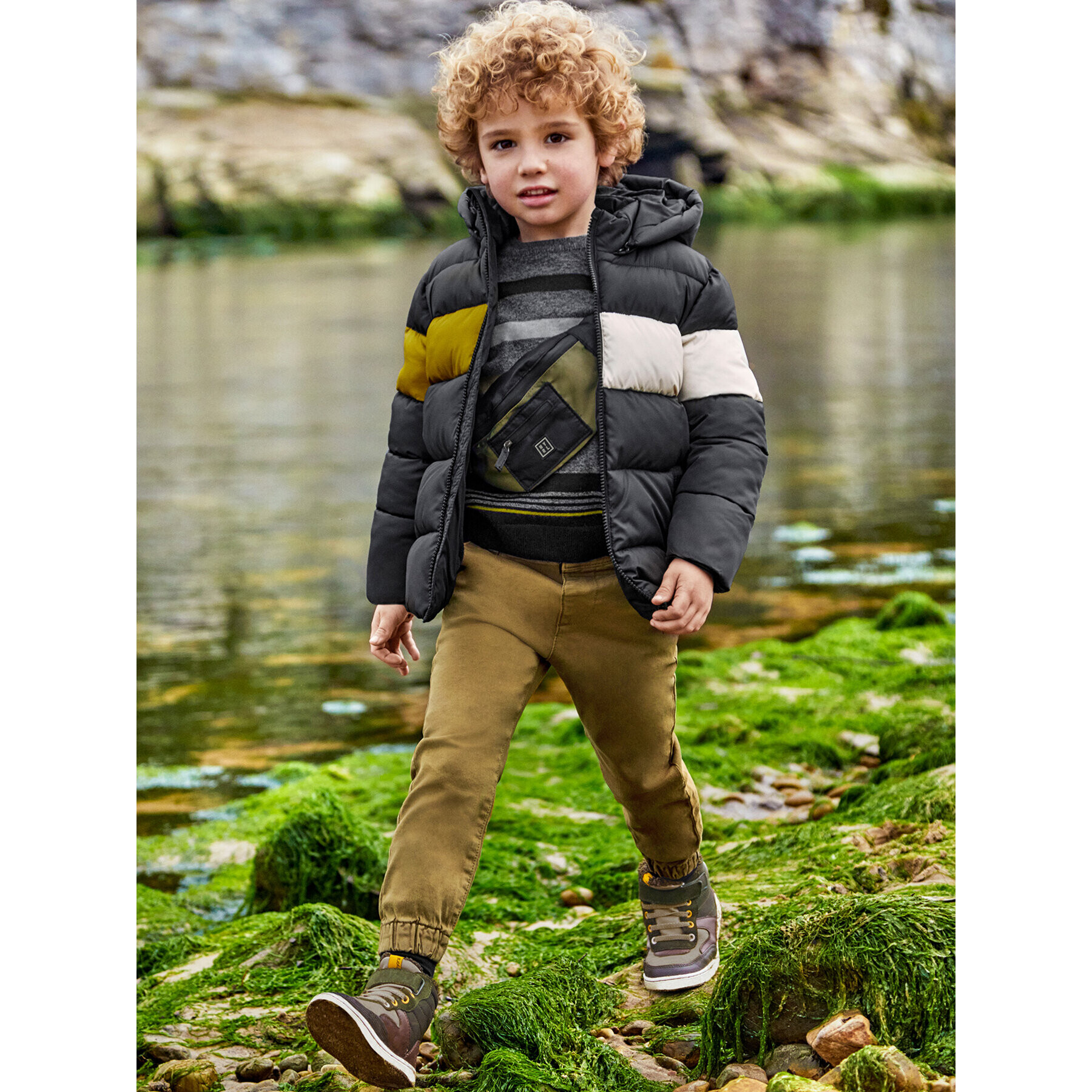 Mayoral Текстилни панталони 4584 Кафяв Regular Fit - Pepit.bg