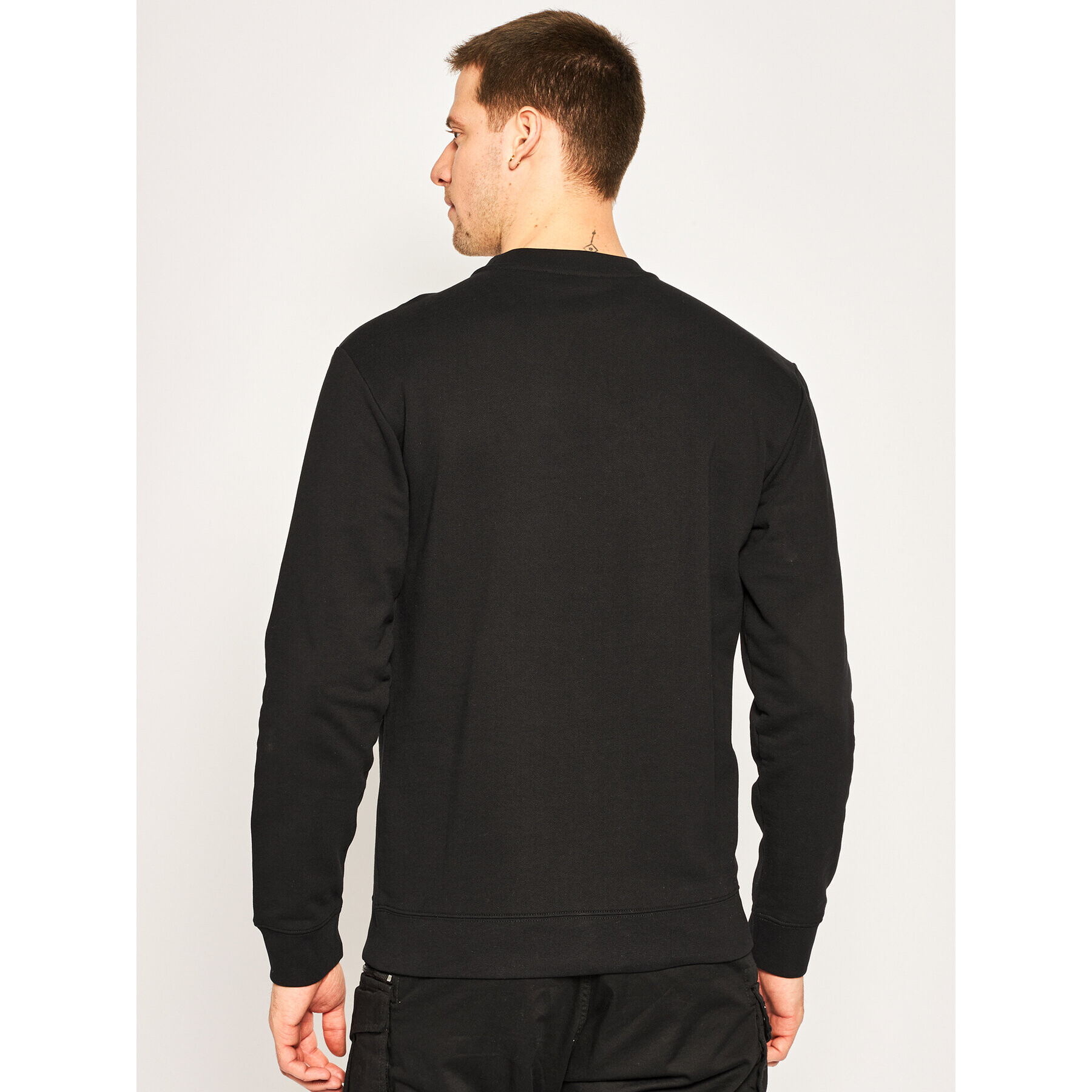 MCQ Alexander McQueen Суитшърт 545415 ROT08 1000 Черен Regular Fit - Pepit.bg
