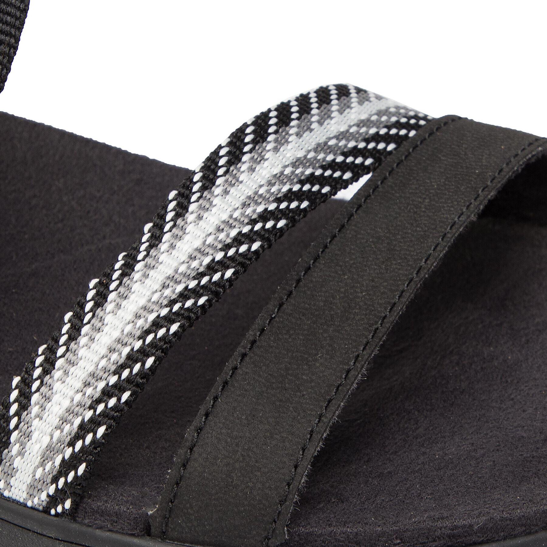 Merrell Сандали District Mendi Backstrap J90432 Черен - Pepit.bg