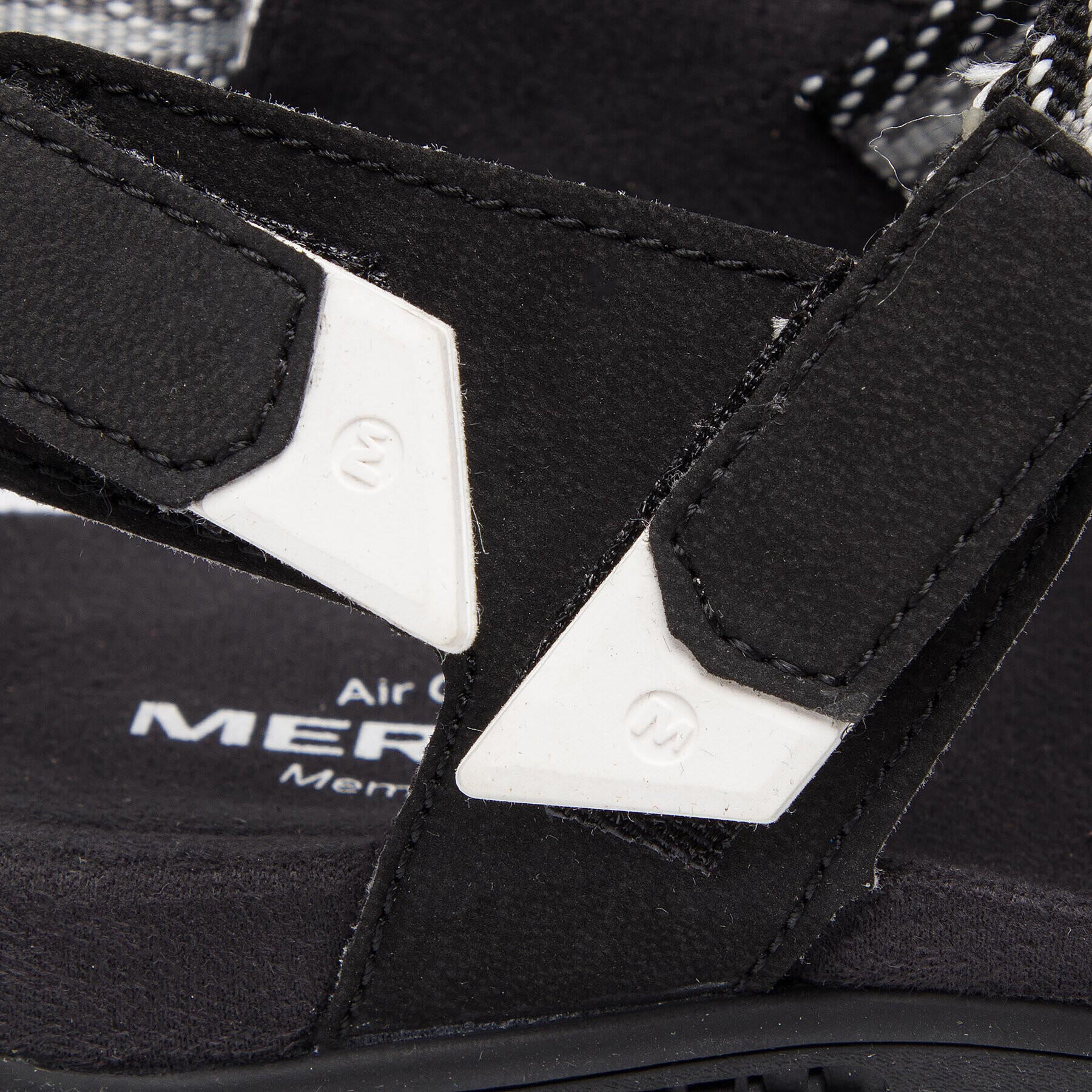 Merrell Сандали District Mendi Backstrap J90432 Черен - Pepit.bg